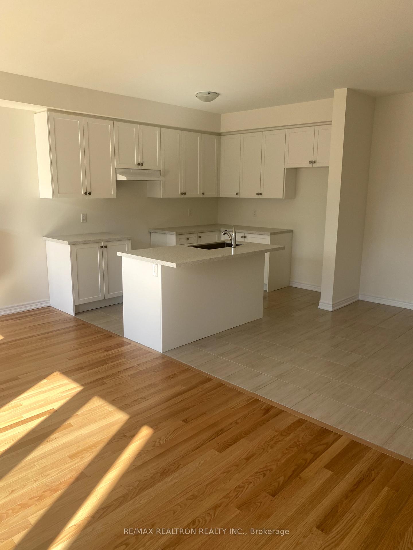 Photo 2 of 937 Elizabeth Mackenzie Drive, Pickering, Rural Pickering — HOMEH