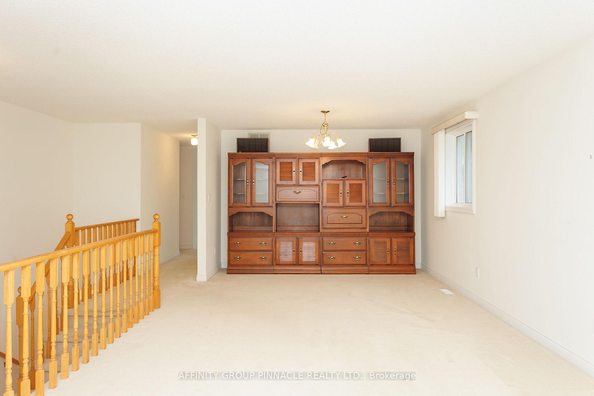 Photo 6 of 18 Lakeview Drive, Scugog, Port Perry — HOMEH