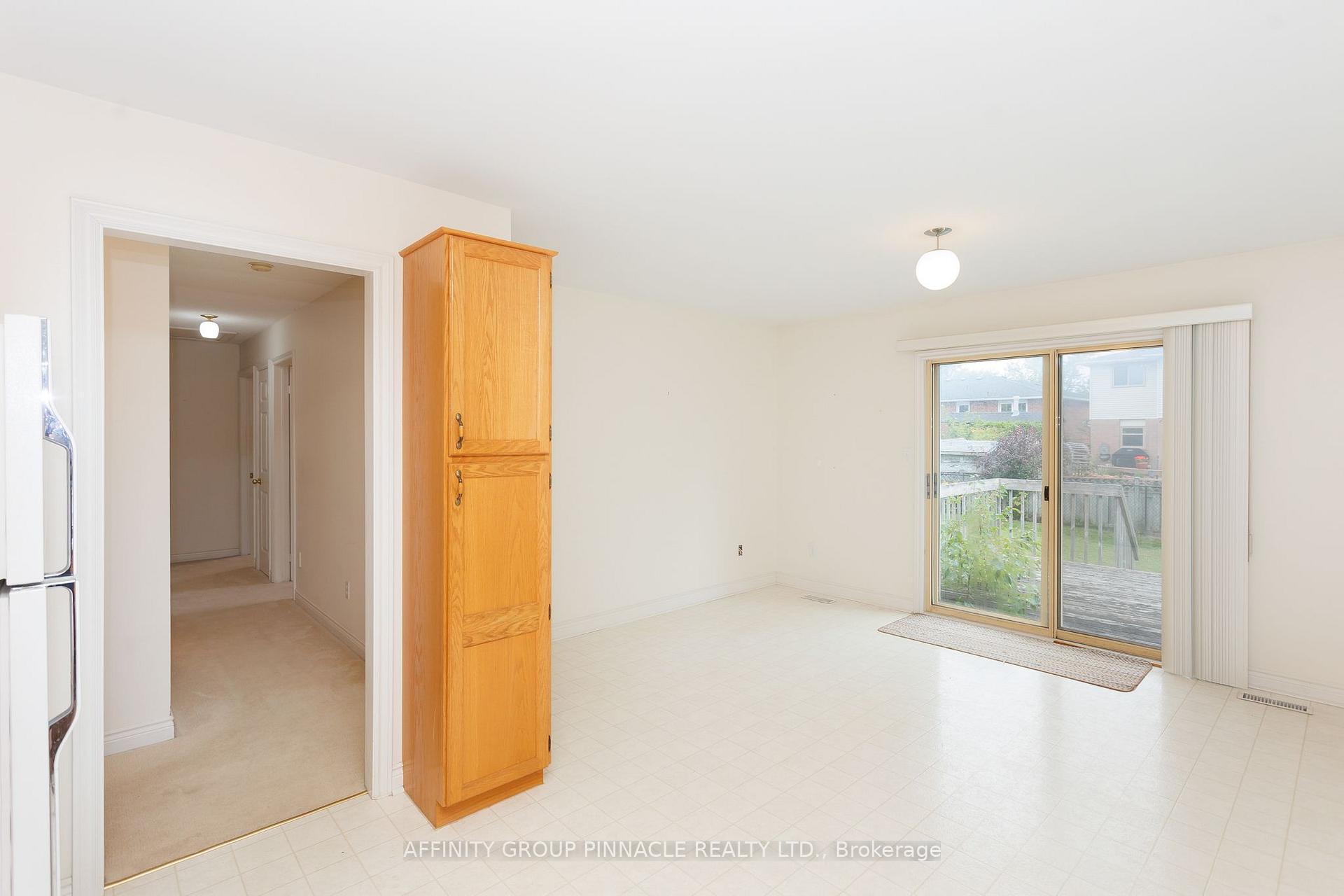 Photo 8 of 18 Lakeview Drive, Scugog, Port Perry — HOMEH