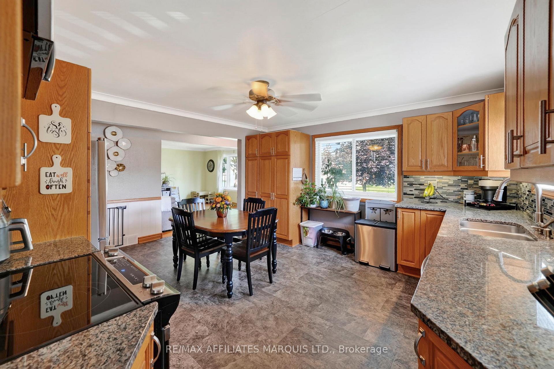 Photo 12 of 137 Jarvis Street, Cornwall, Cornwall — HOMEH