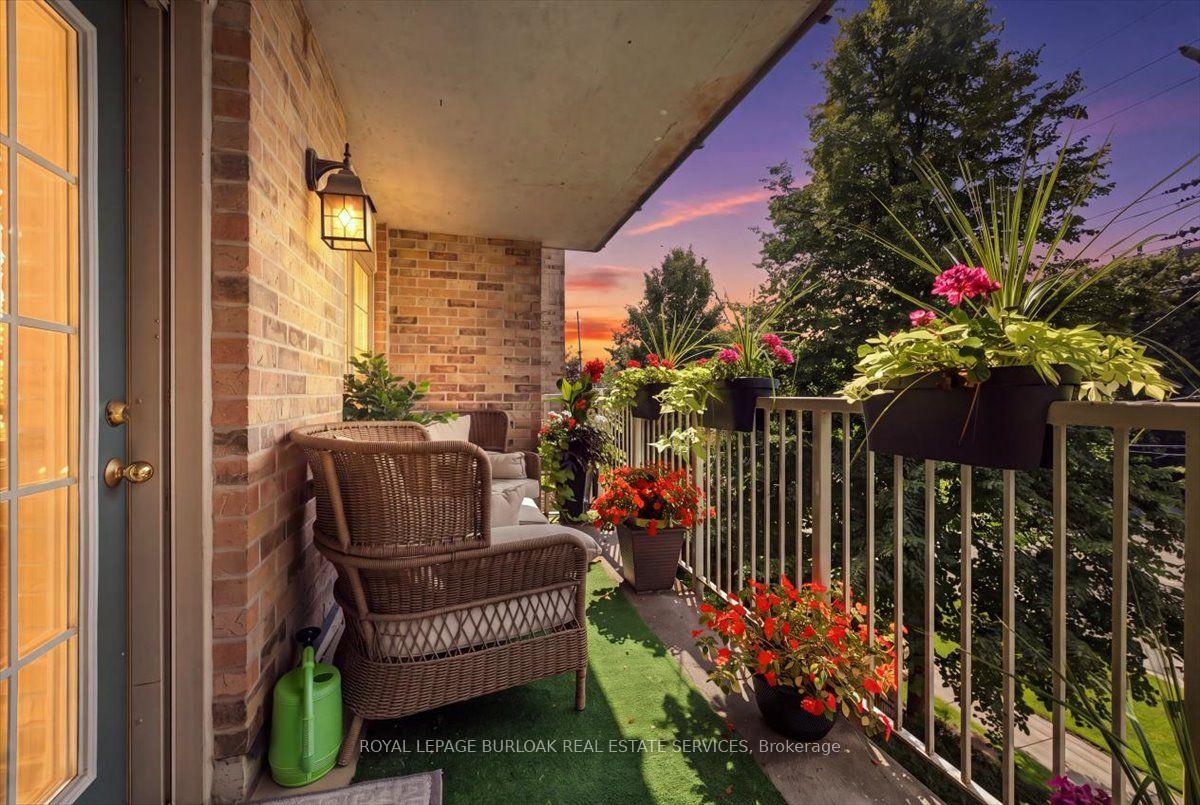 Photo 12 of Unit E305, 216 Plains Road W, Burlington, Bayview — HOMEH