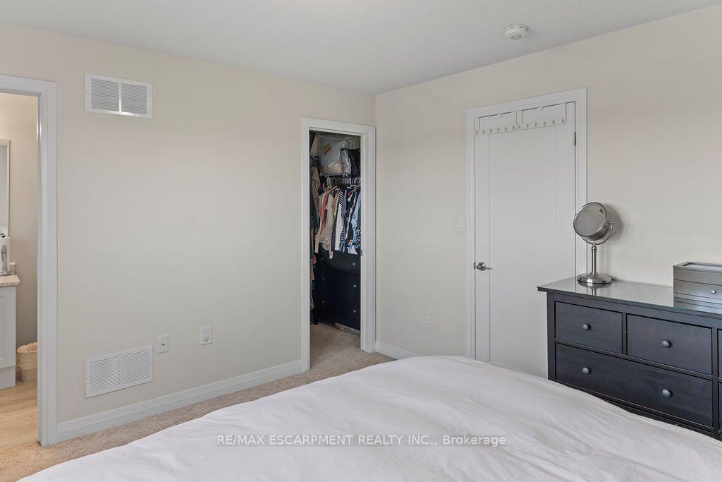 Photo 27 of 28 Canary Grass Boulevard, Hamilton, Hannon — HOMEH