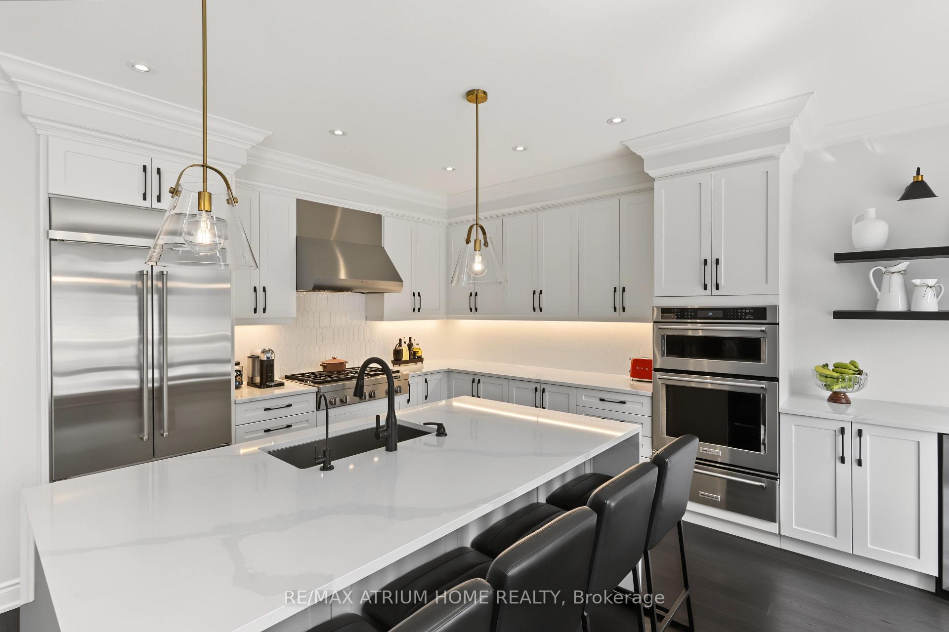 Photo 8 of 351 Reg Harrison Trail, Newmarket, Glenway Estates — HOMEH