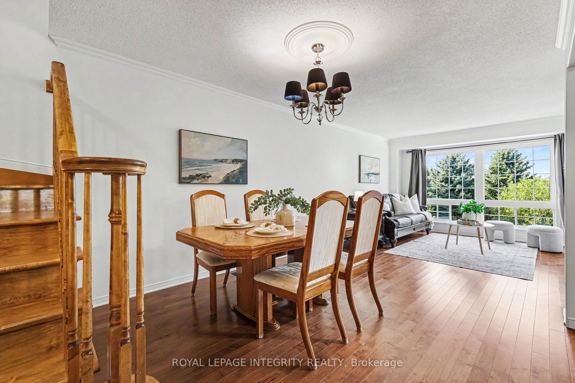 Photo 6 of 102 Hawktree Ridge, Ottawa, Barrhaven - Stonebridge — HOMEH