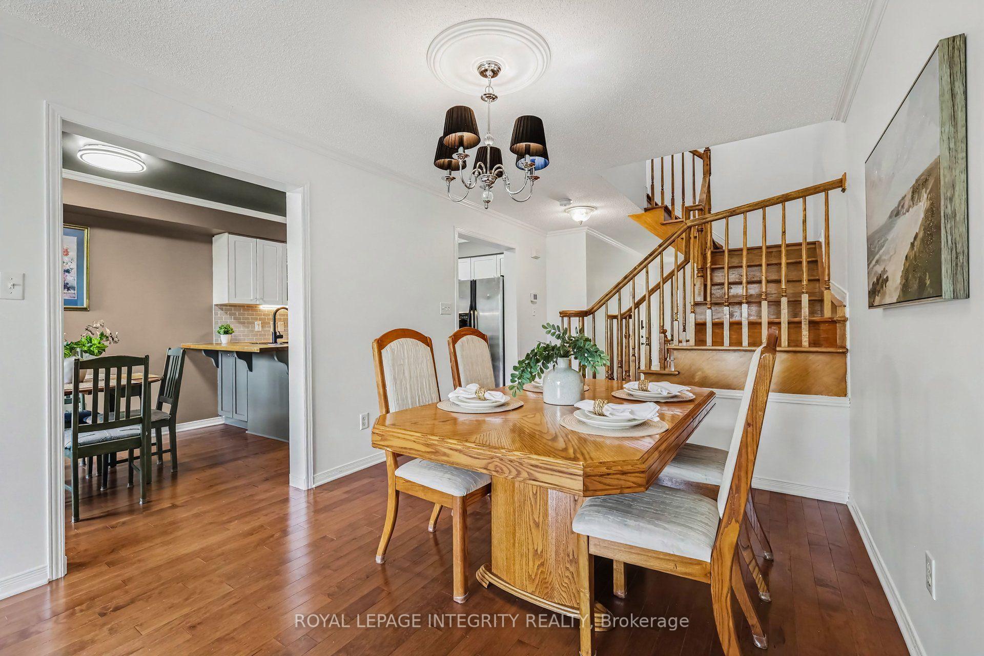 Photo 7 of 102 Hawktree Ridge, Ottawa, Barrhaven - Stonebridge — HOMEH