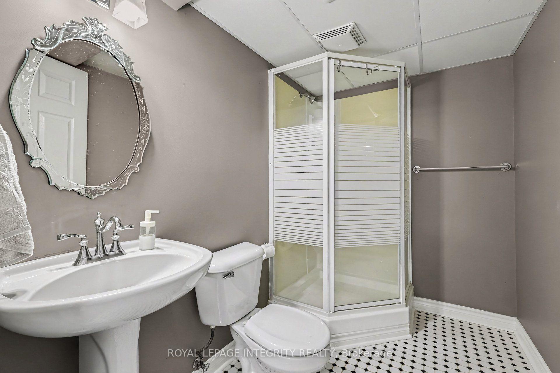 Photo 22 of 102 Hawktree Ridge, Ottawa, Barrhaven - Stonebridge — HOMEH