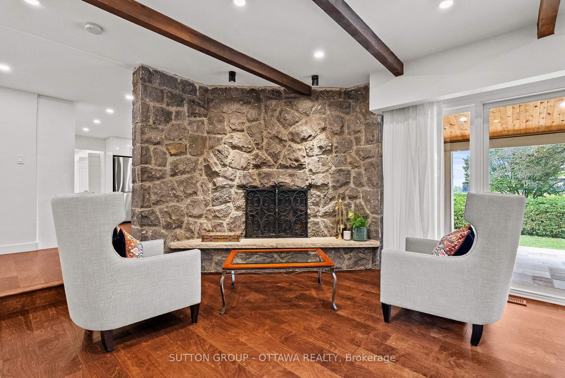 Photo 16 of 11 Lennon Drive, Ottawa, Cedardale — HOMEH