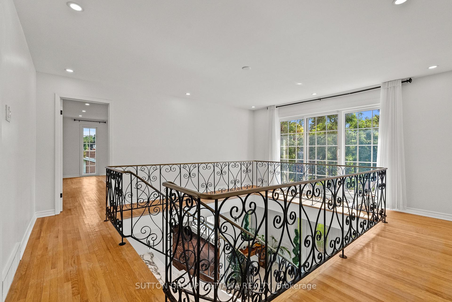 Photo 26 of 11 Lennon Drive, Ottawa, Cedardale — HOMEH