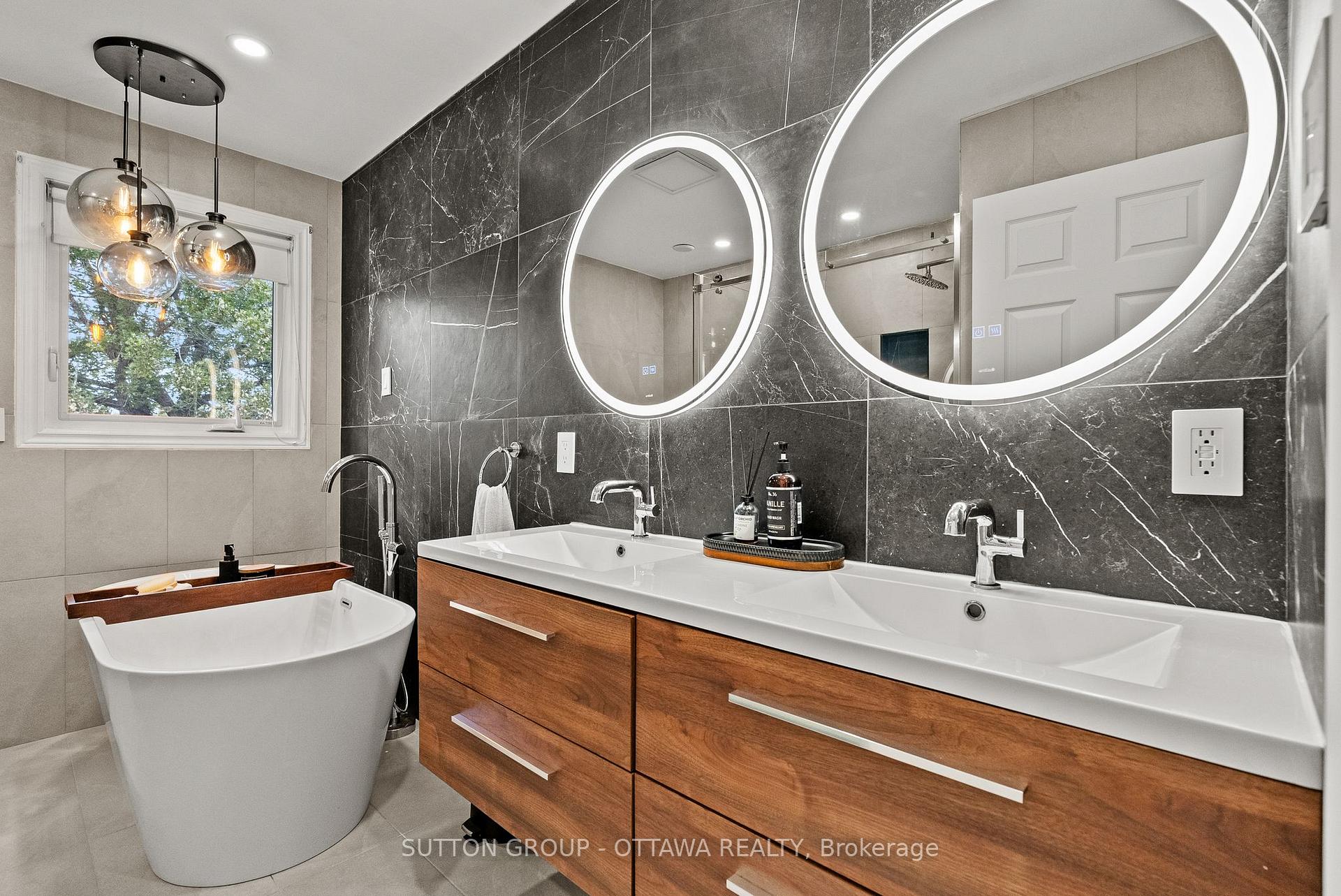 Photo 30 of 11 Lennon Drive, Ottawa, Cedardale — HOMEH