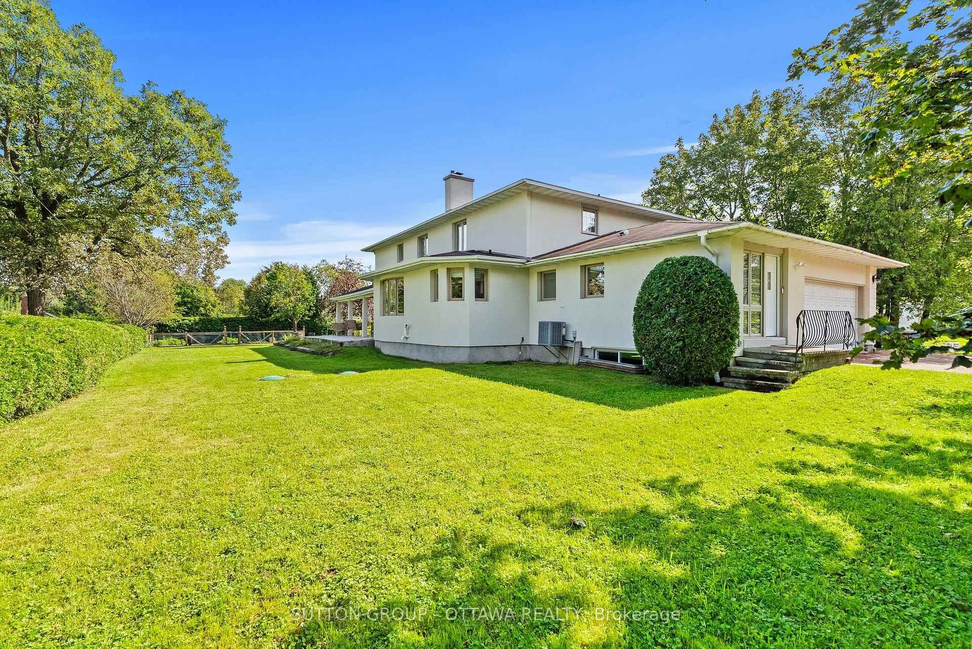 Photo 42 of 11 Lennon Drive, Ottawa, Cedardale — HOMEH