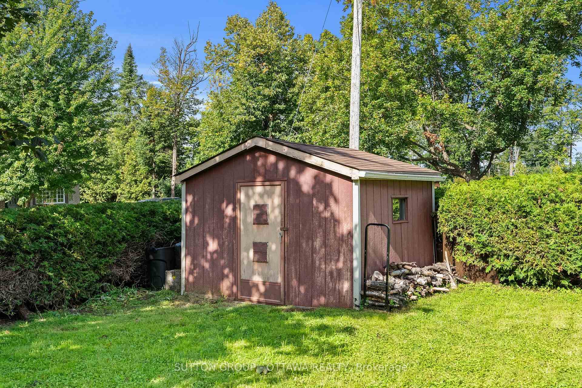 Photo 49 of 11 Lennon Drive, Ottawa, Cedardale — HOMEH