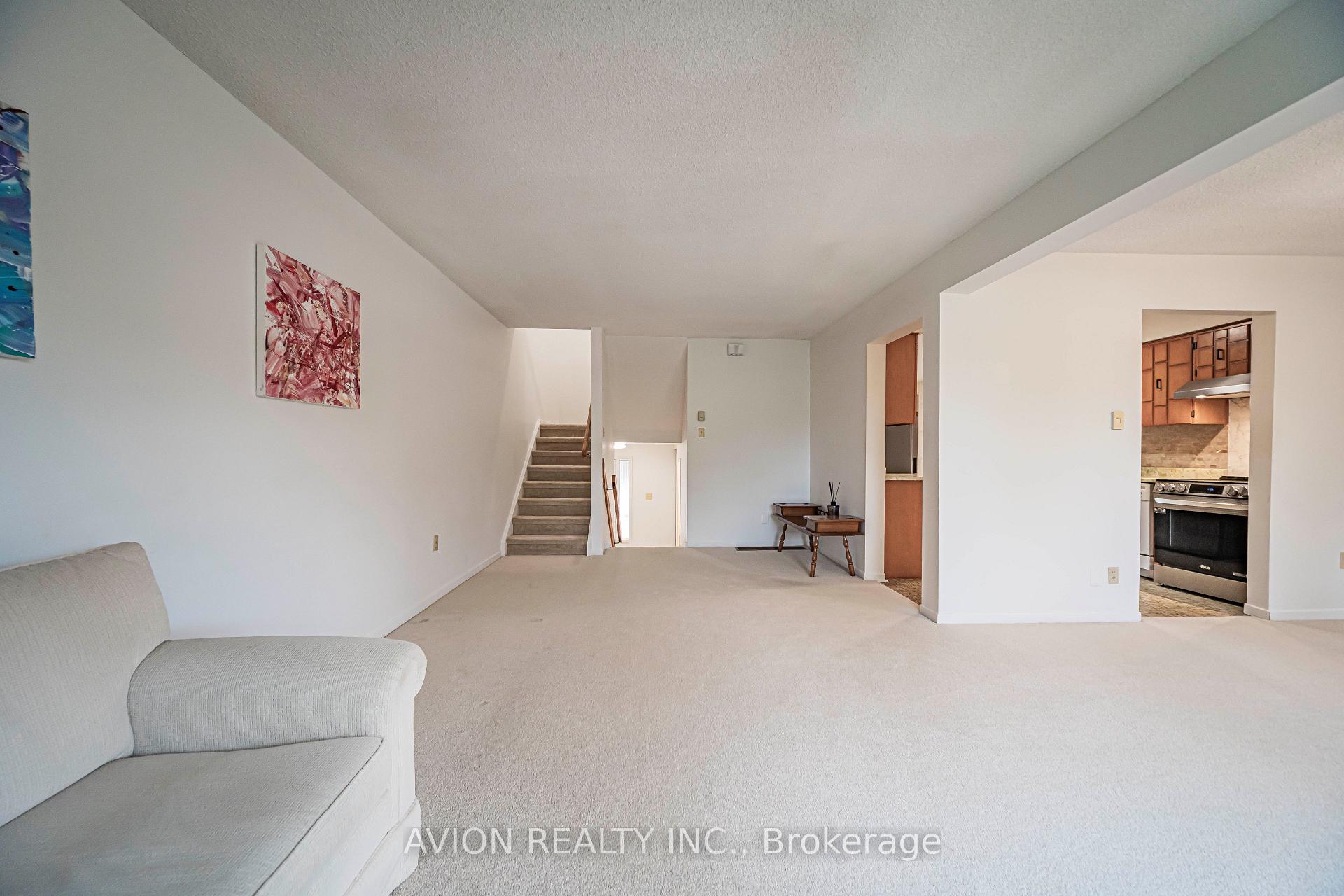 Photo 12 of Unit 23, 646 Village Parkway, Markham, Unionville — HOMEH