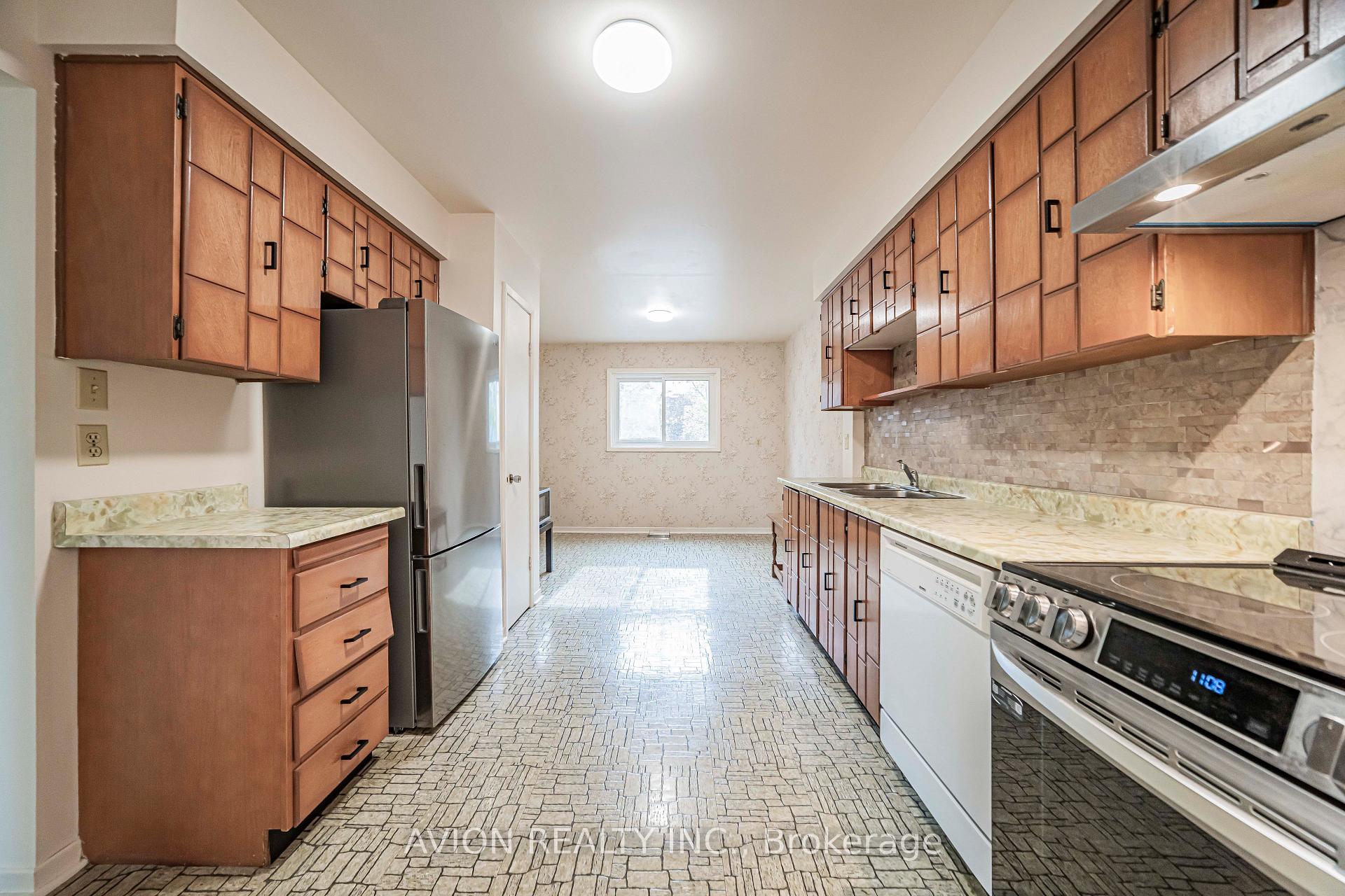 Photo 19 of Unit 23, 646 Village Parkway, Markham, Unionville — HOMEH