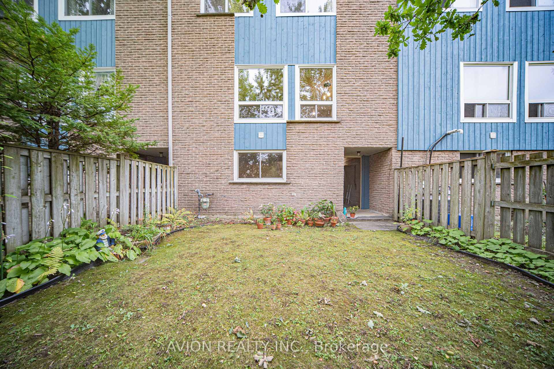 Photo 39 of Unit 23, 646 Village Parkway, Markham, Unionville — HOMEH