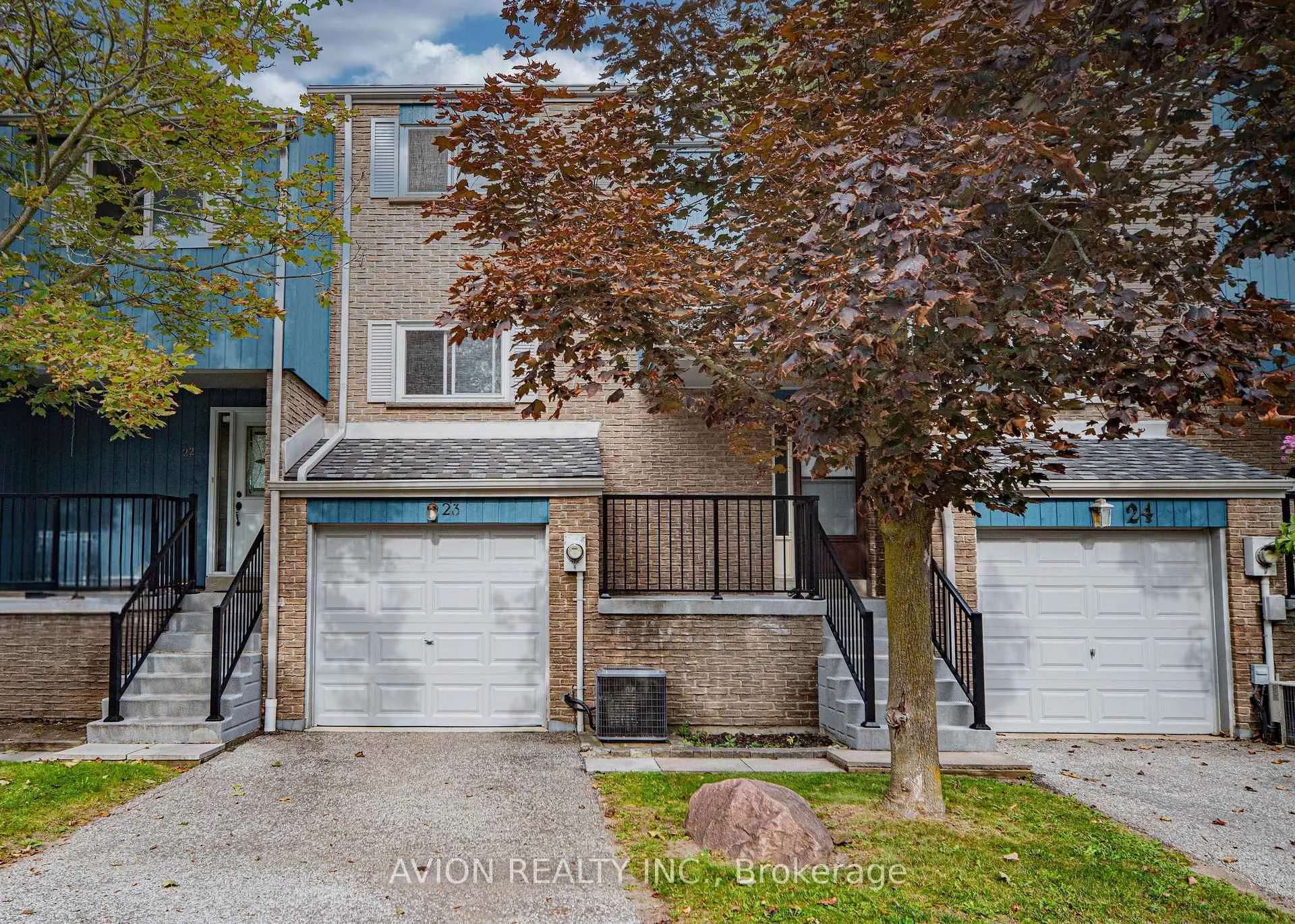 Photo 5 of Unit 23, 646 Village Parkway, Markham, Unionville — HOMEH