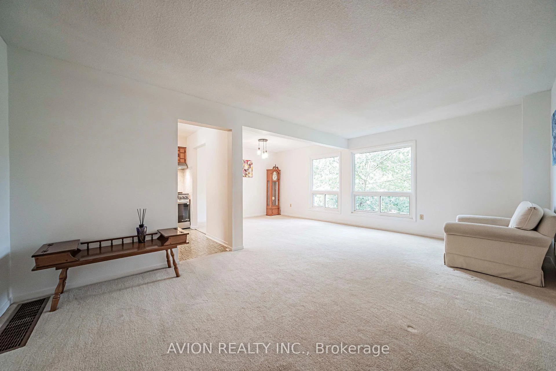 Photo 10 of Unit 23, 646 Village Parkway, Markham, Unionville — HOMEH