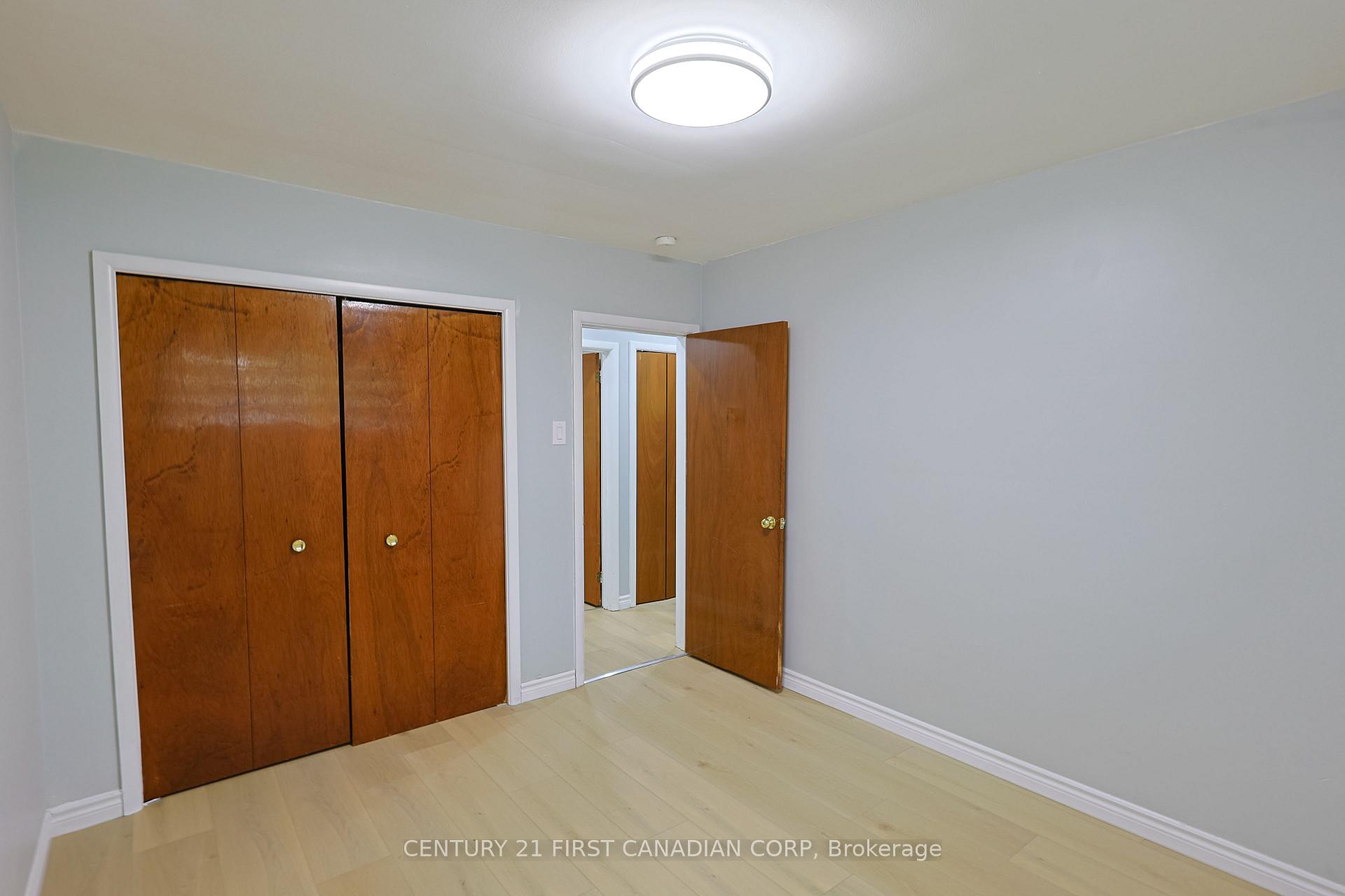 Photo 12 of Unit Upper, 268 Burlington Crescent, London, South J — HOMEH