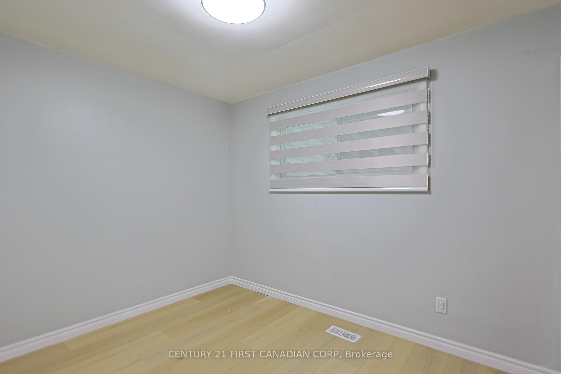 Photo 14 of Unit Upper, 268 Burlington Crescent, London, South J — HOMEH