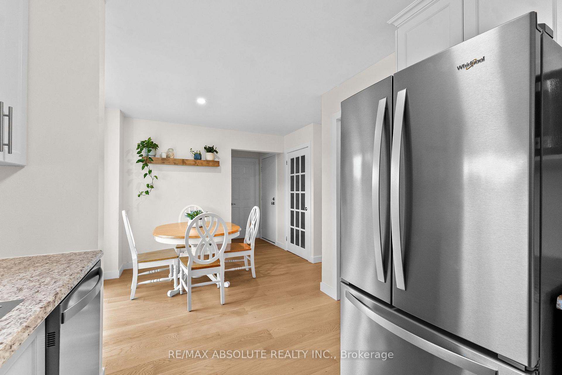 Photo 9 of 32 Greer Street, Ottawa, Stittsville (Central) — HOMEH