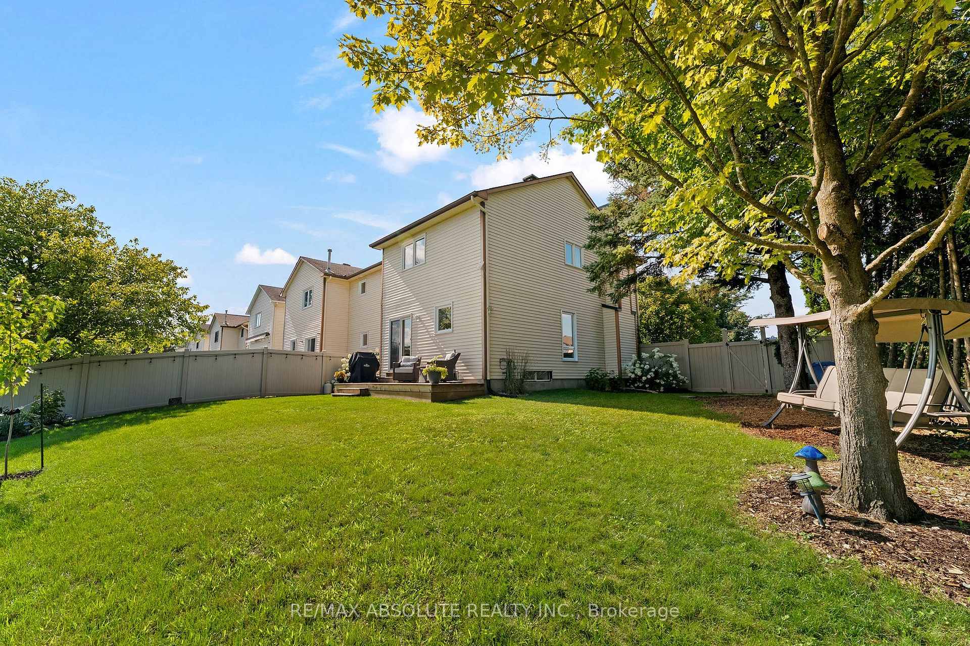 Photo 19 of 32 Greer Street, Ottawa, Stittsville (Central) — HOMEH
