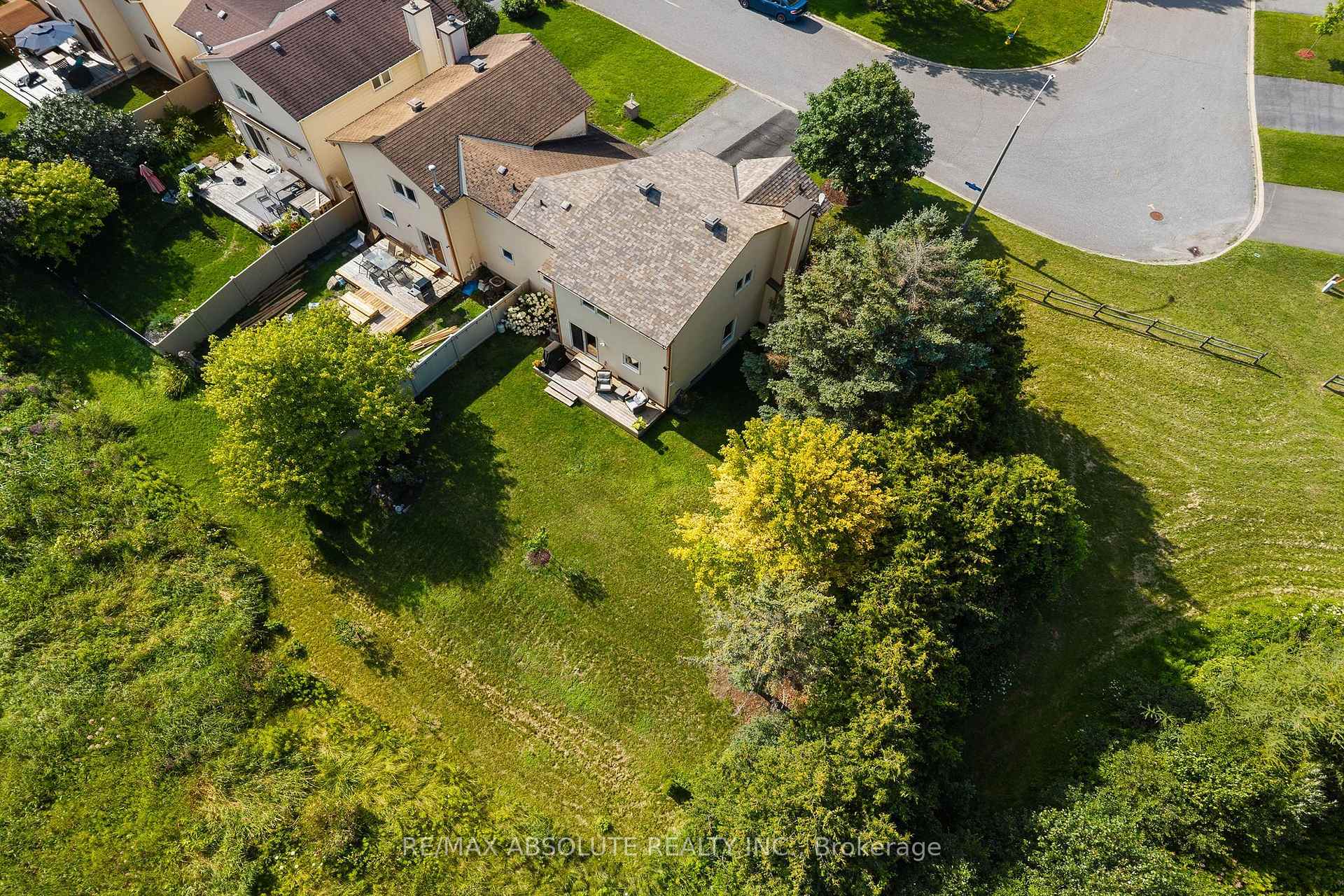 Photo 21 of 32 Greer Street, Ottawa, Stittsville (Central) — HOMEH
