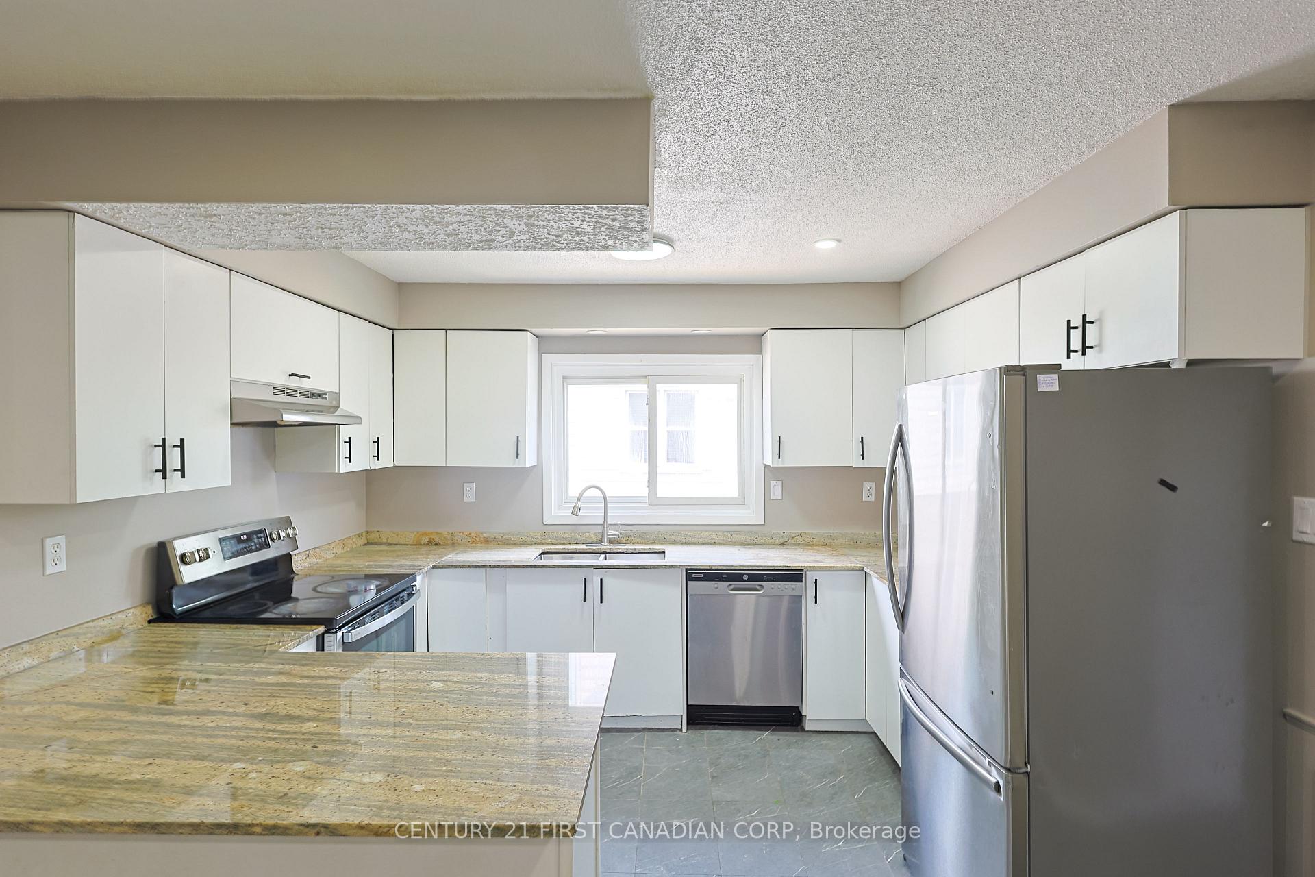 Photo 5 of Unit Upper Unit, 1775 Oxford Street E, London, East H — HOMEH