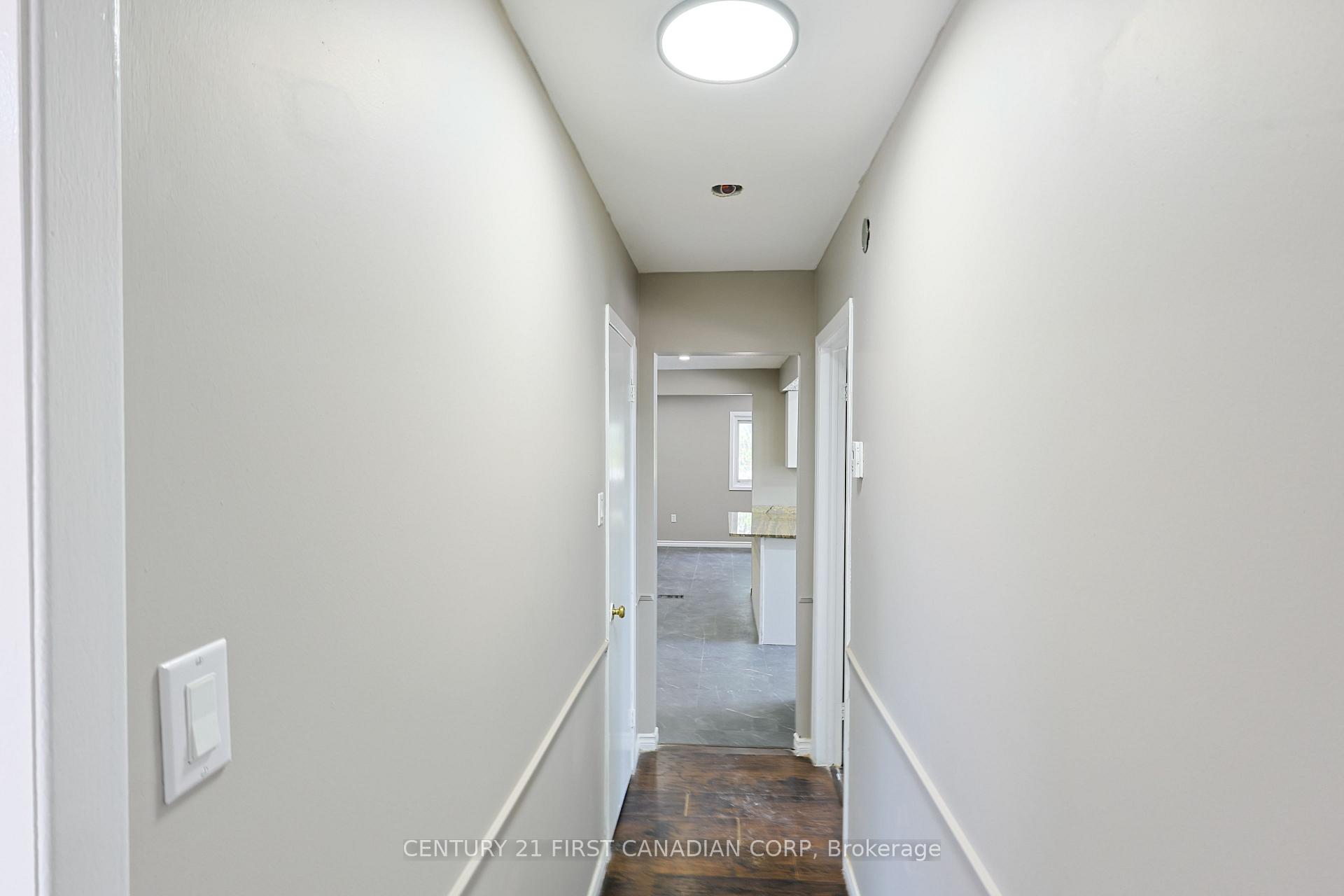 Photo 16 of Unit Upper Unit, 1775 Oxford Street E, London, East H — HOMEH