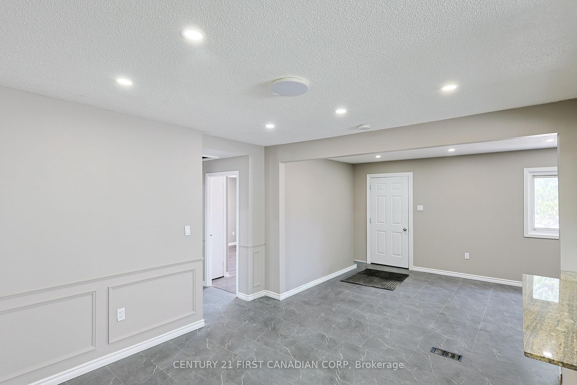 Photo 18 of Unit Upper Unit, 1775 Oxford Street E, London, East H — HOMEH