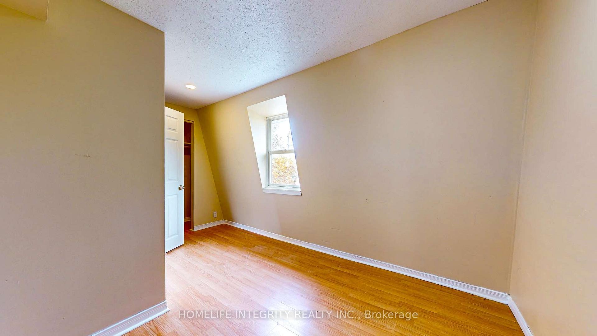 Photo 13 of 60 William Street, Orangeville — HOMEH