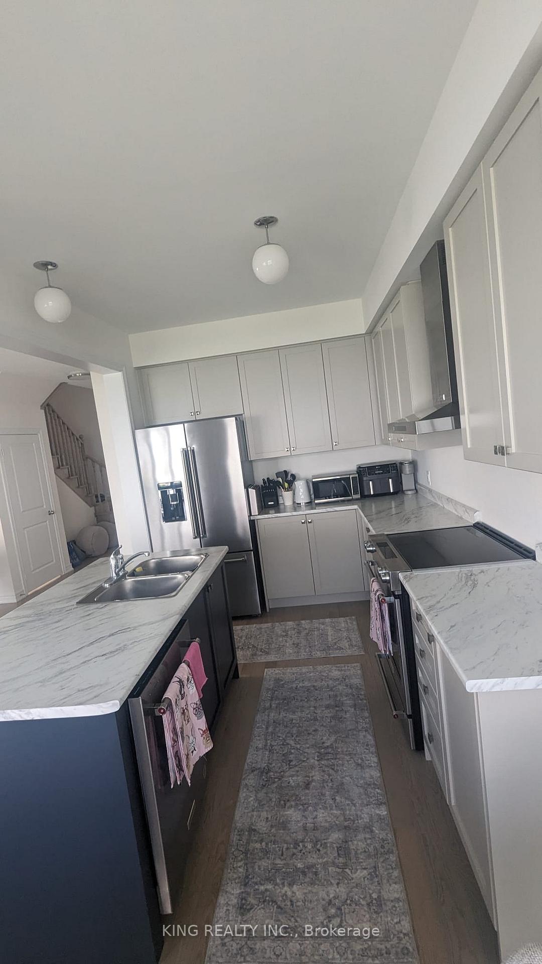 Photo 5 of 721 Potawatomi Crescent, Shelburne — HOMEH