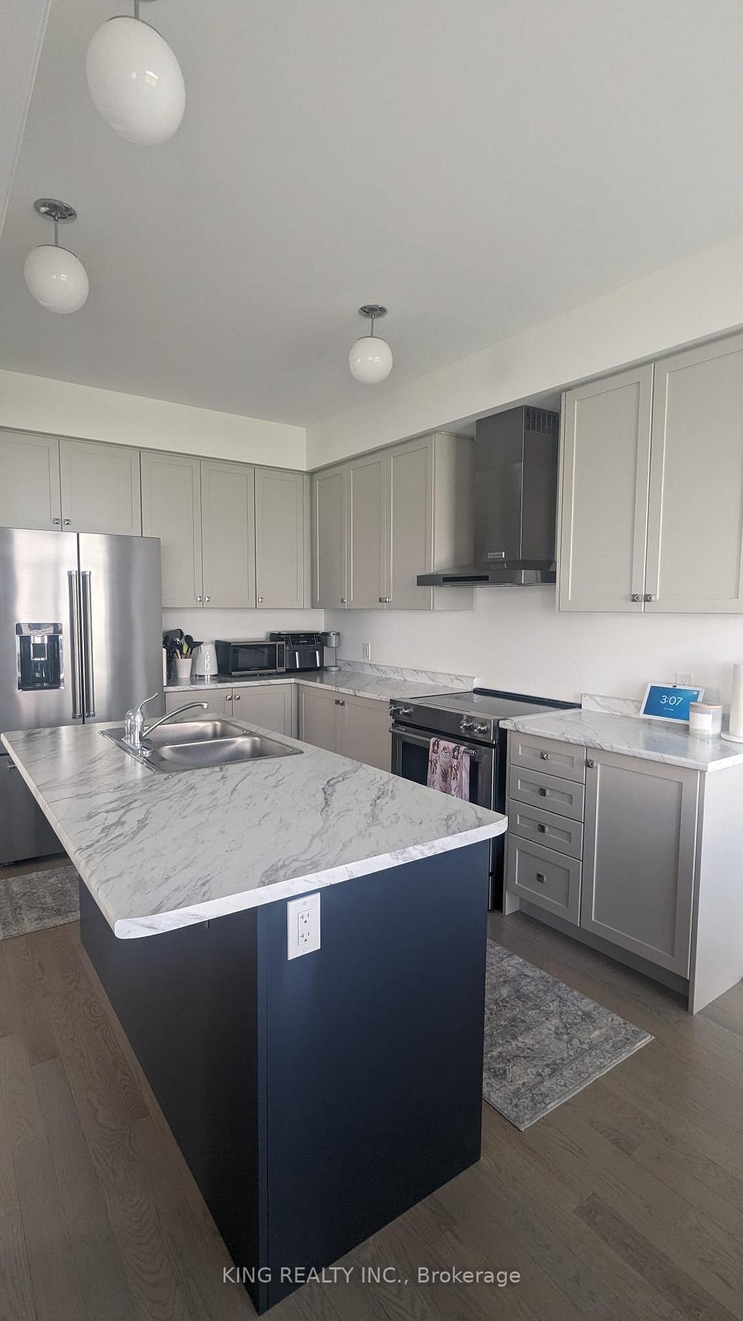 Photo 6 of 721 Potawatomi Crescent, Shelburne — HOMEH