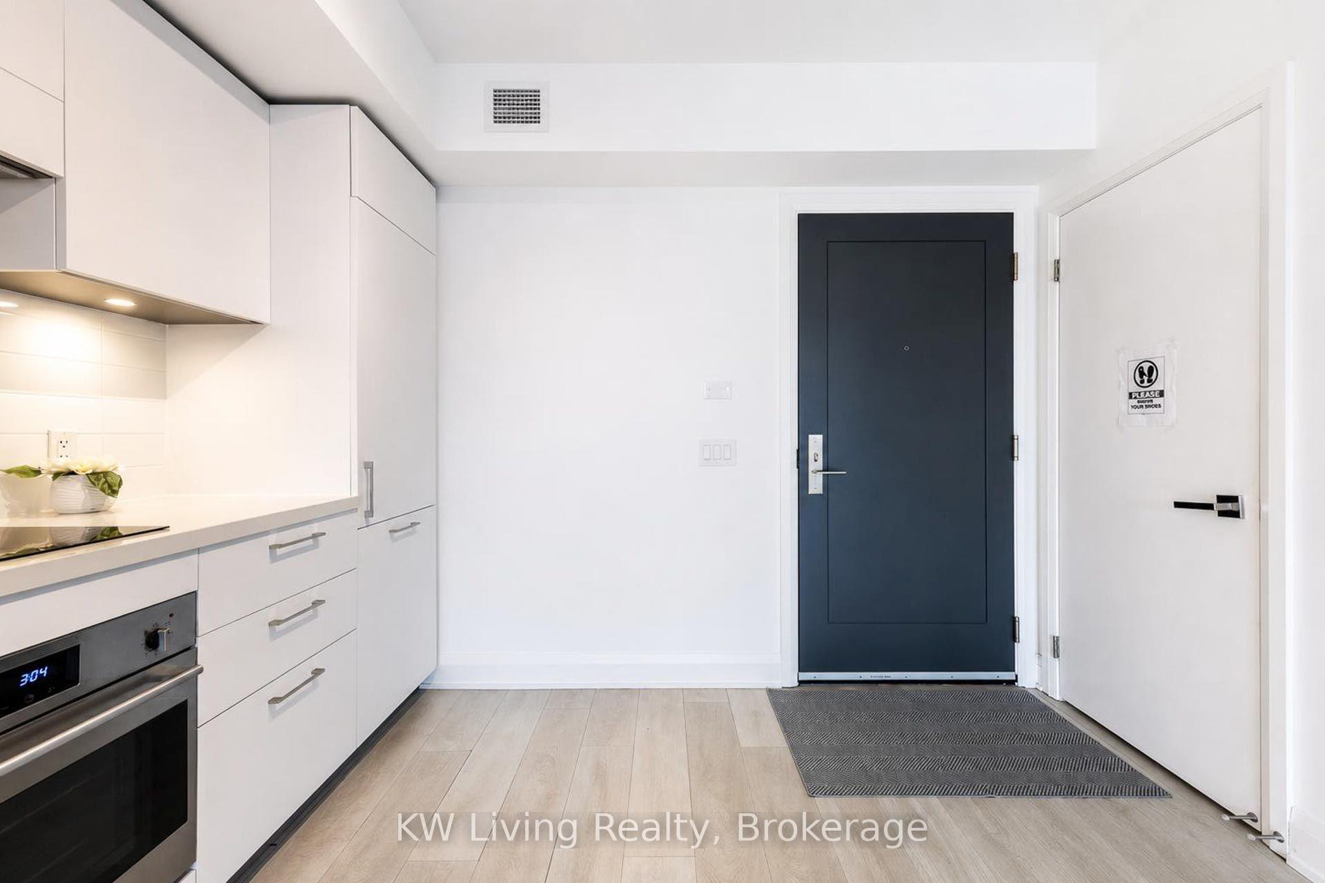 Photo 8 of Unit 424, 33 Frederick Todd Way, Toronto, Thorncliffe Park — HOMEH