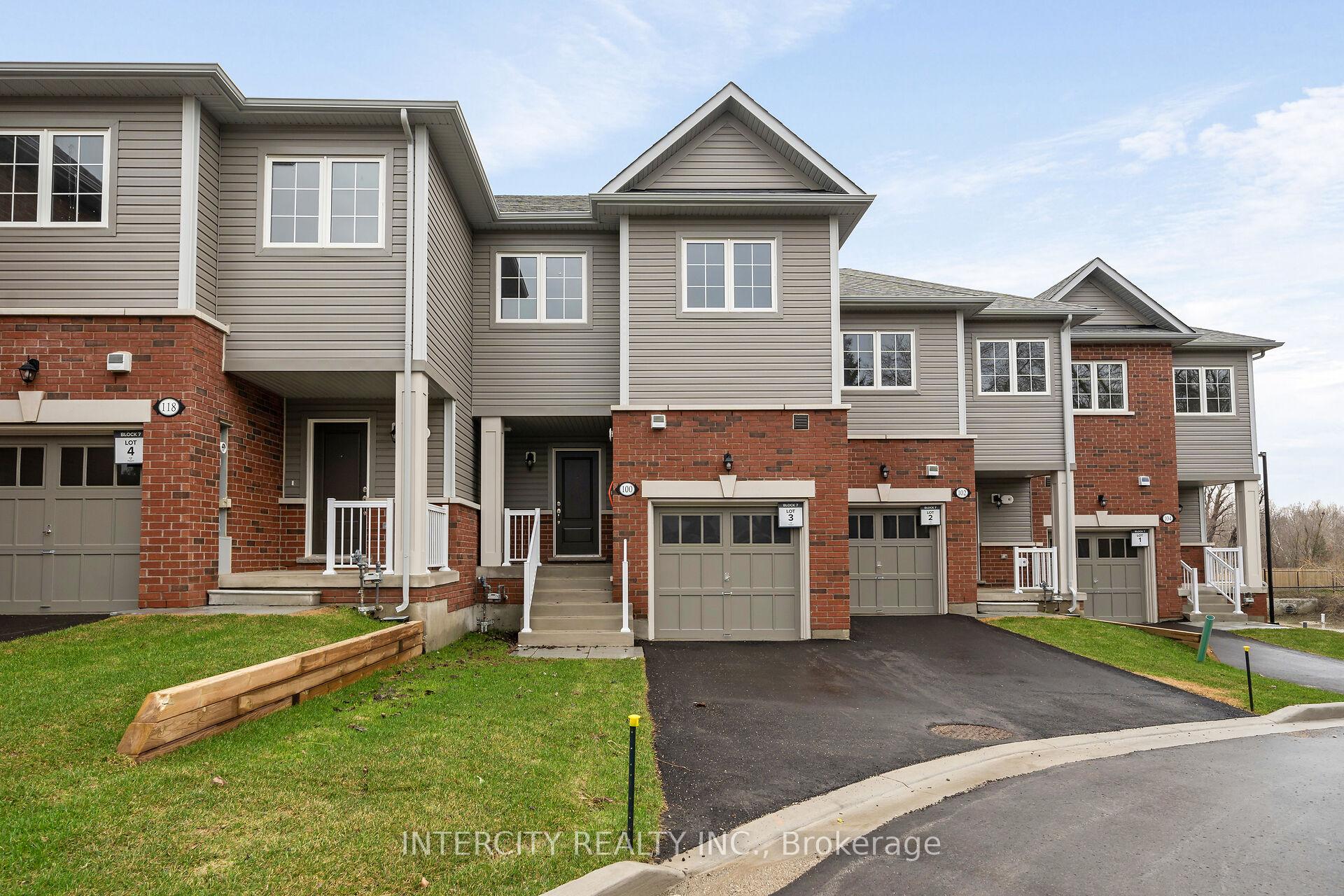 Photo of Unit Blk 7 Unit 3, 100 Walden Drive