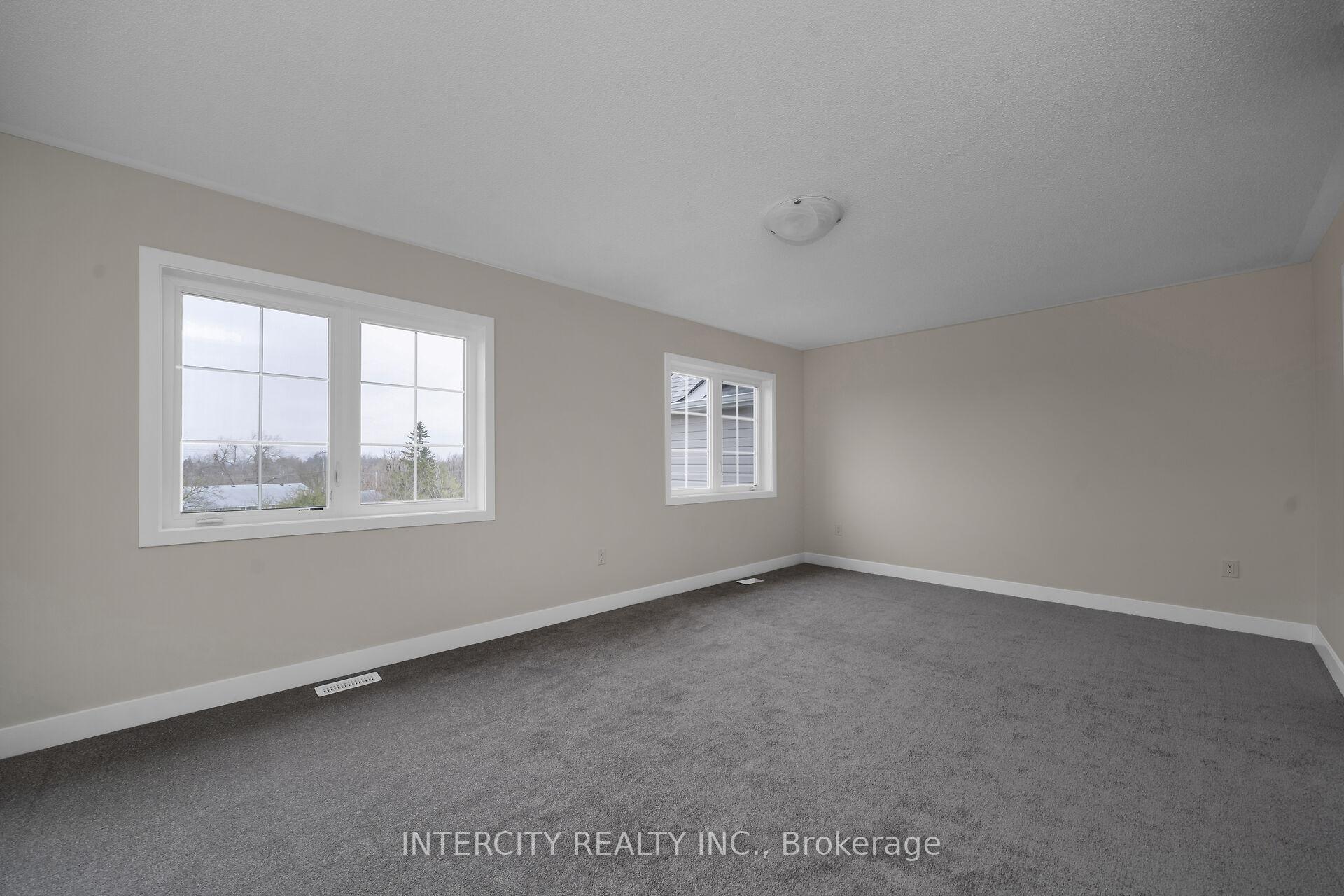 Photo 15 of Unit Blk 7 Unit 3, 100 Walden Drive, Shelburne — HOMEH