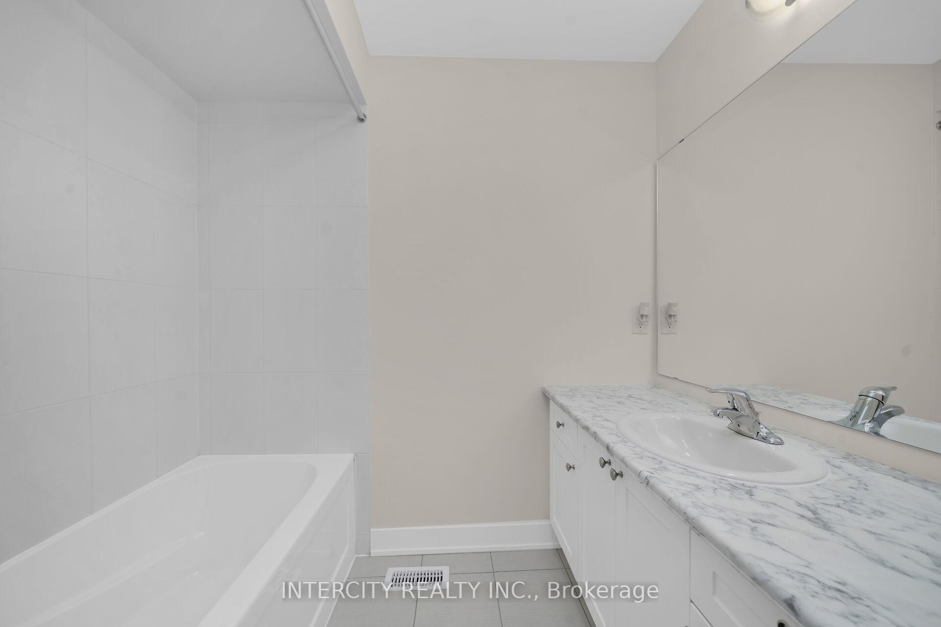 Photo 24 of Unit Blk 7 Unit 3, 100 Walden Drive, Shelburne — HOMEH