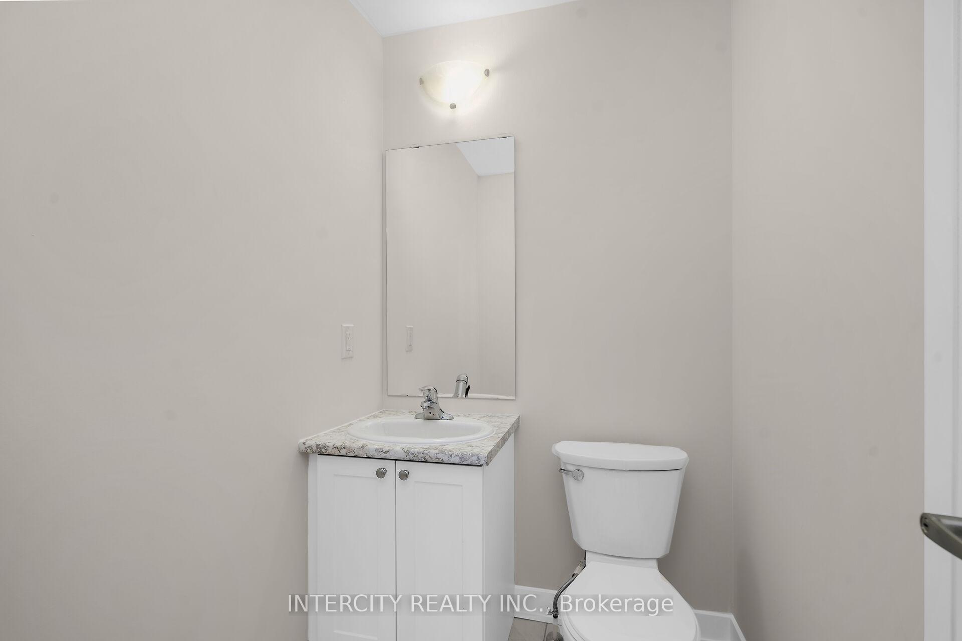Photo 18 of Unit Blk 7 Unit 2, 102 Walden Drive, Shelburne — HOMEH