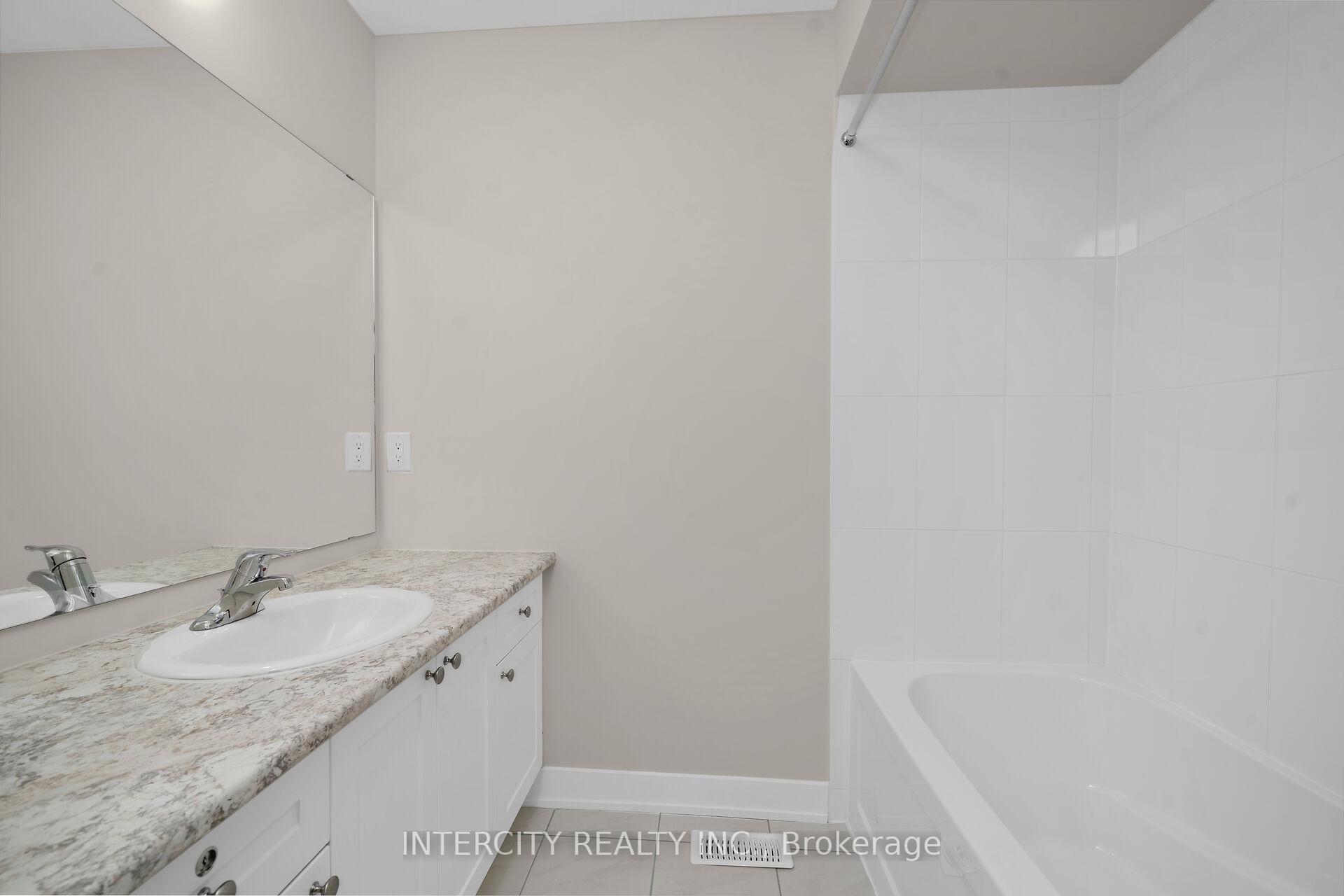 Photo 25 of Unit Blk 7 Unit 2, 102 Walden Drive, Shelburne — HOMEH