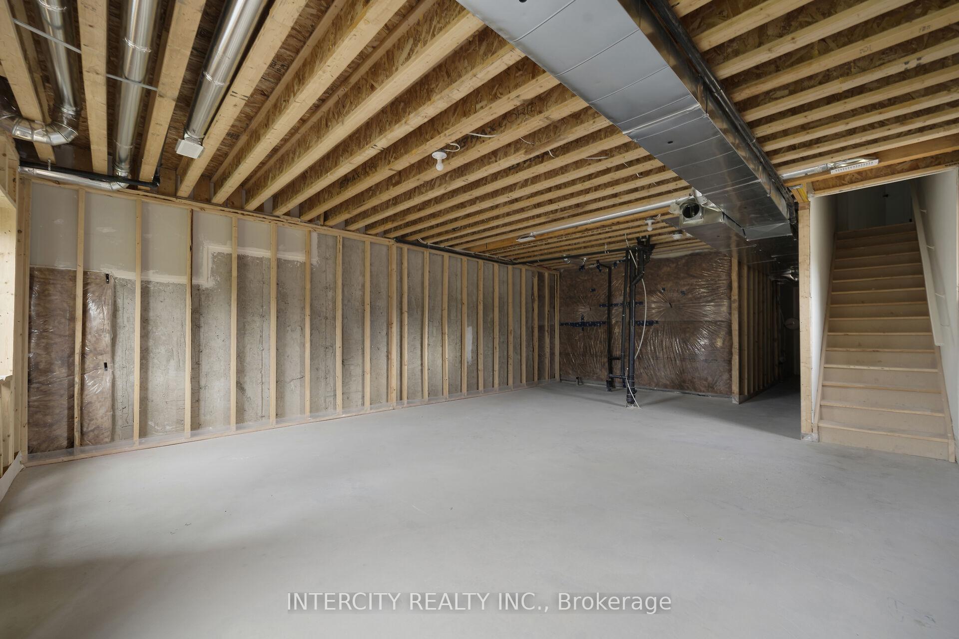 Photo 28 of Unit Blk 7 Unit 5, 116 Gordon Street, Shelburne — HOMEH