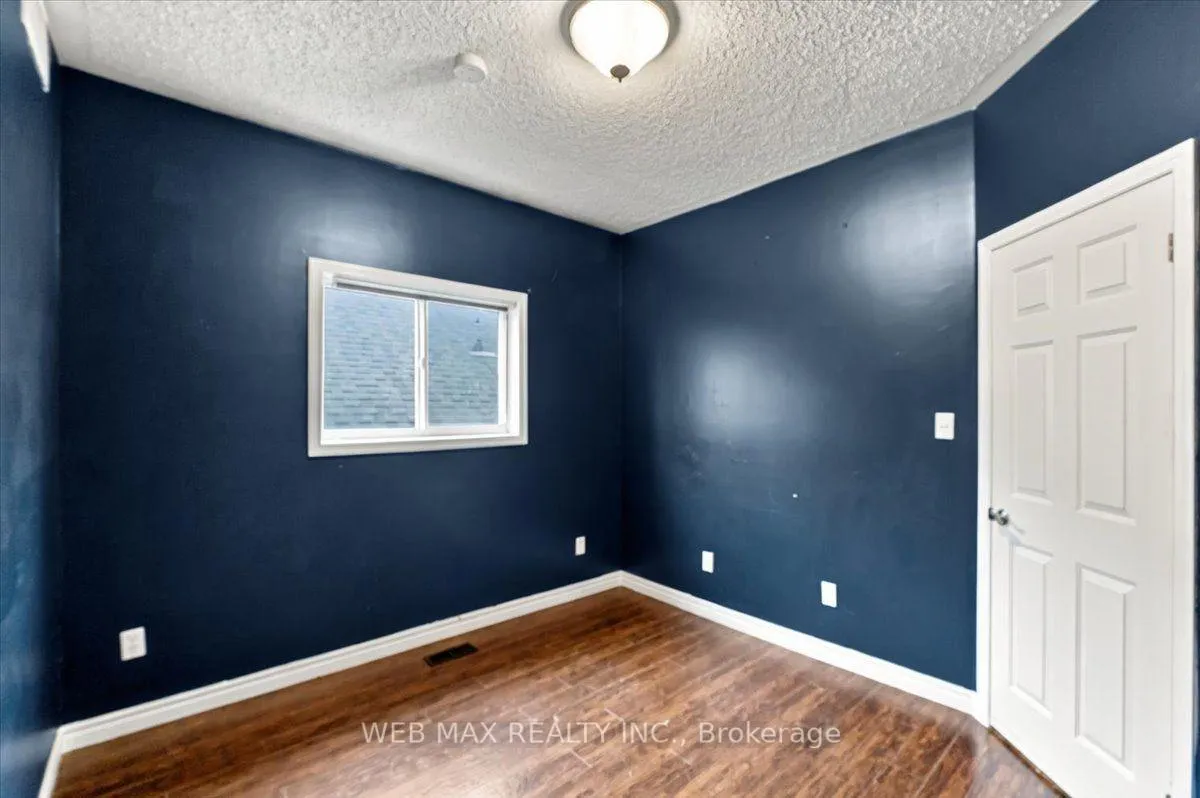 Photo 17 of 7 Dudley Court, Clarington, Courtice — HOMEH