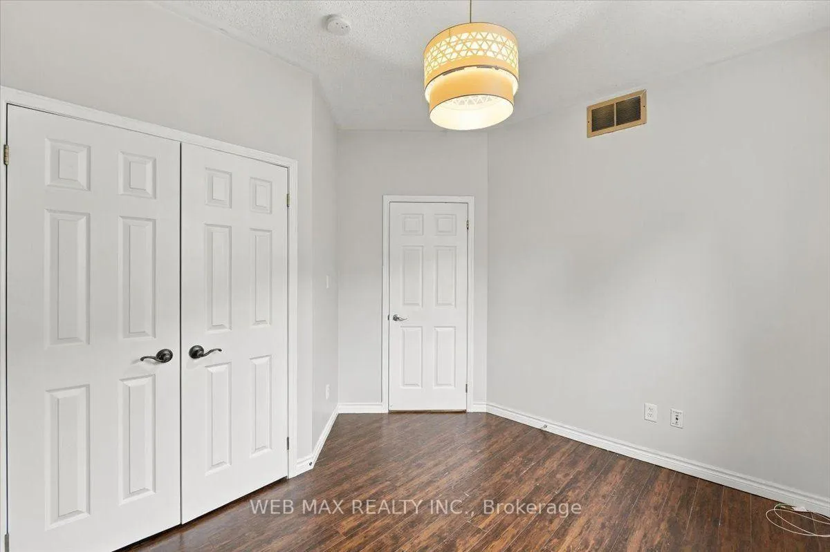 Photo 21 of 7 Dudley Court, Clarington, Courtice — HOMEH