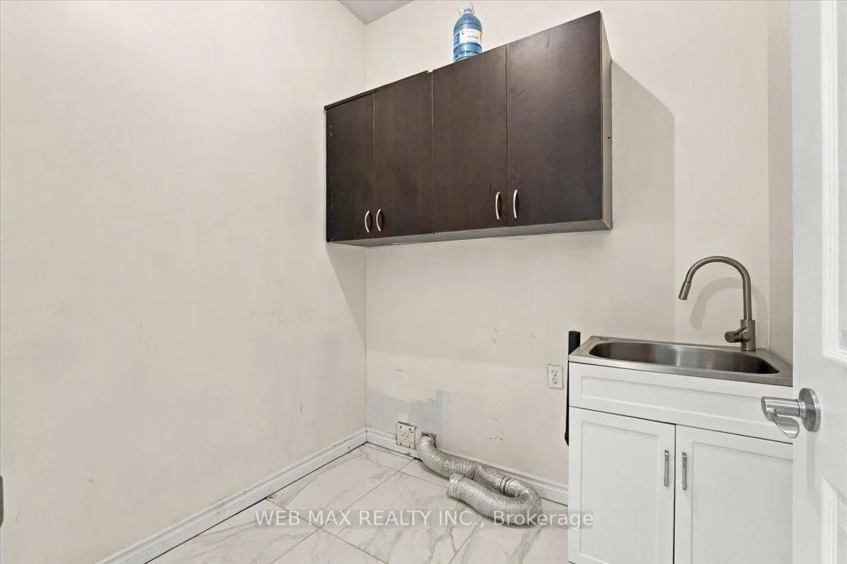 Photo 24 of 7 Dudley Court, Clarington, Courtice — HOMEH