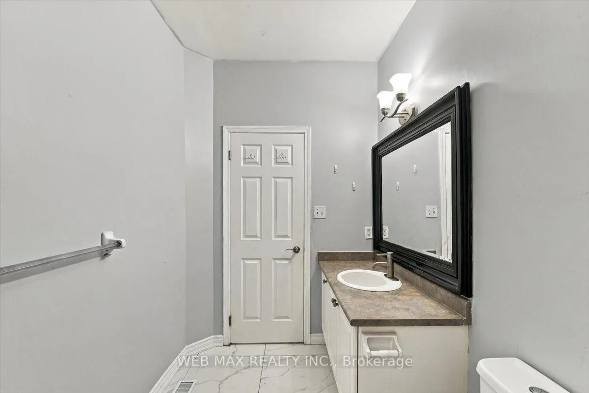 Photo 25 of 7 Dudley Court, Clarington, Courtice — HOMEH