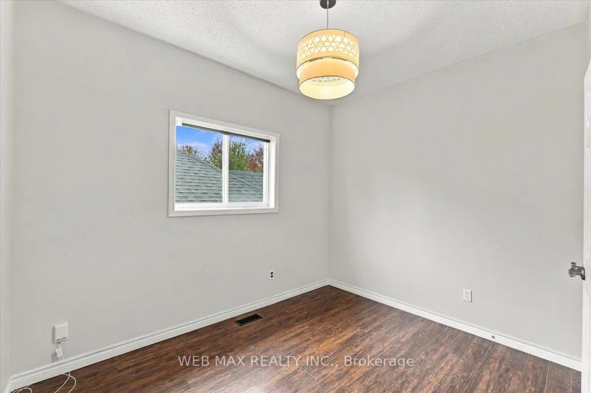 Photo 26 of 7 Dudley Court, Clarington, Courtice — HOMEH