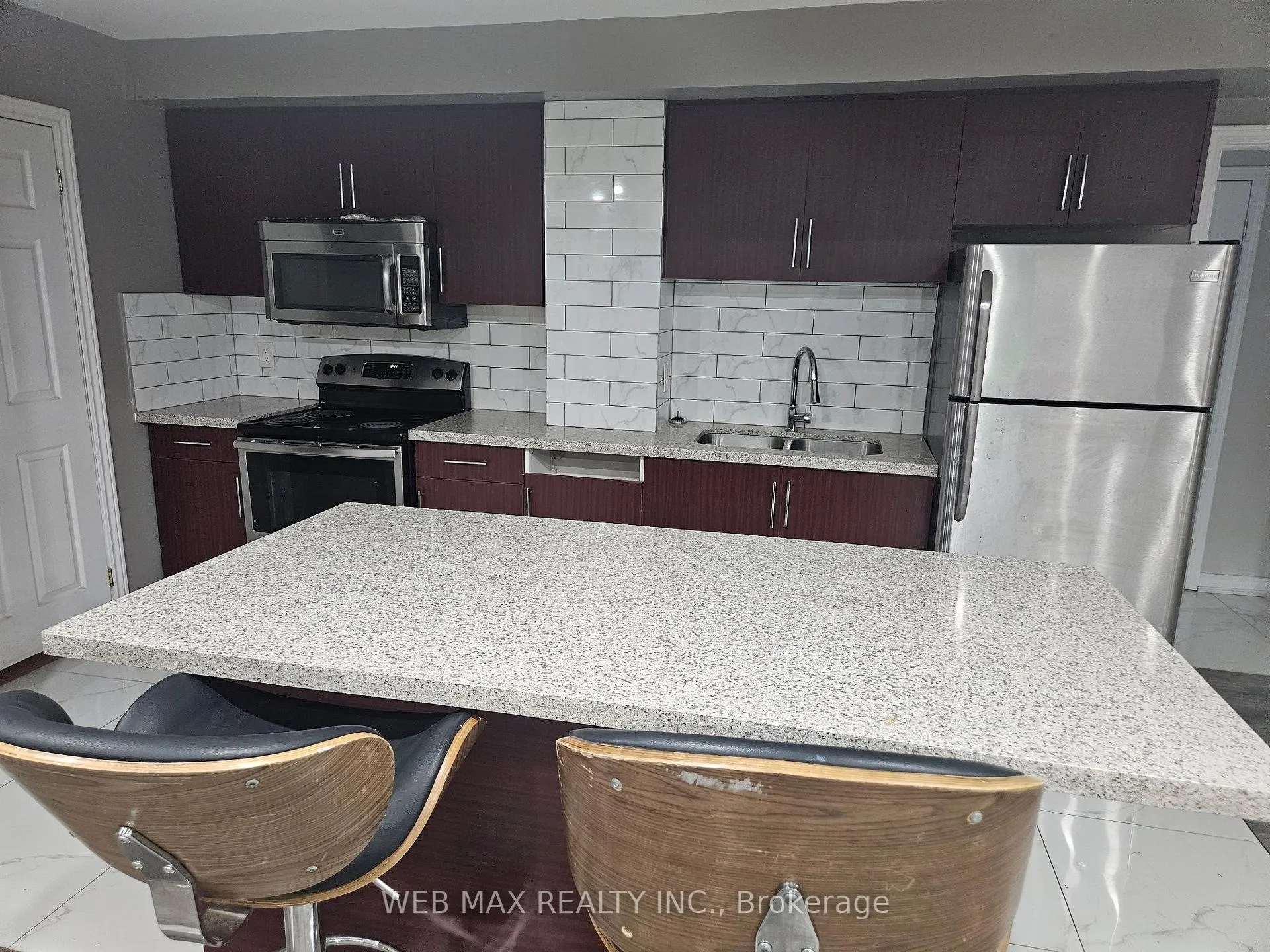 Photo 45 of 7 Dudley Court, Clarington, Courtice — HOMEH