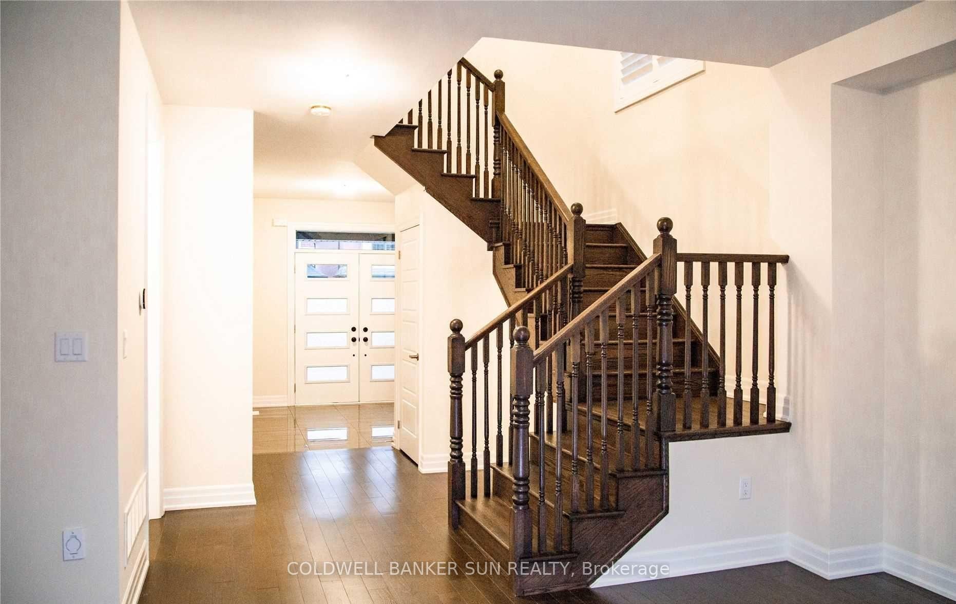Photo 9 of 13 Divers Road, Brampton, Northwest Brampton — HOMEH
