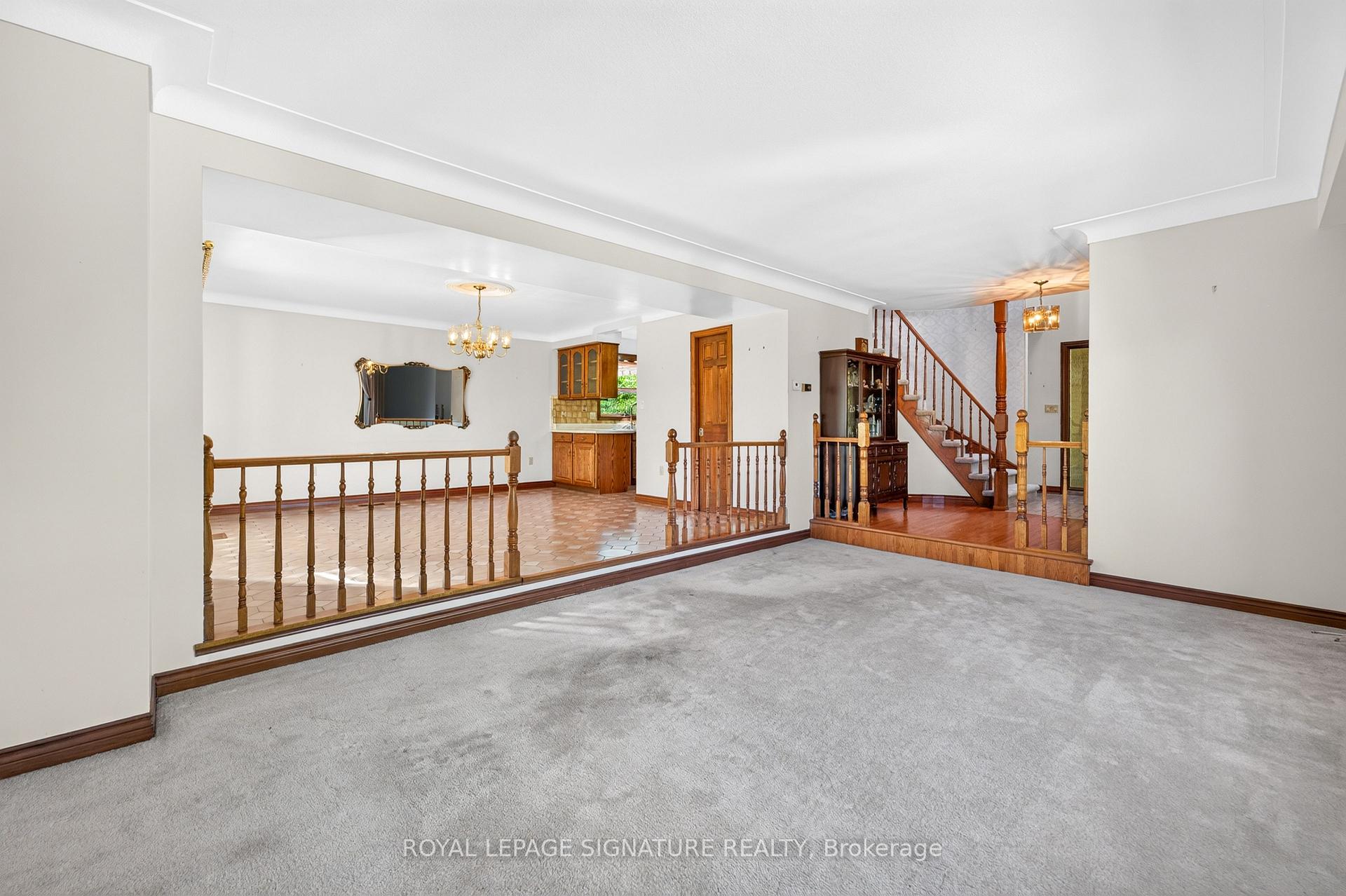Photo 14 of 6065 Saint Anthony Crescent, Niagara Falls, Church's Lane — HOMEH