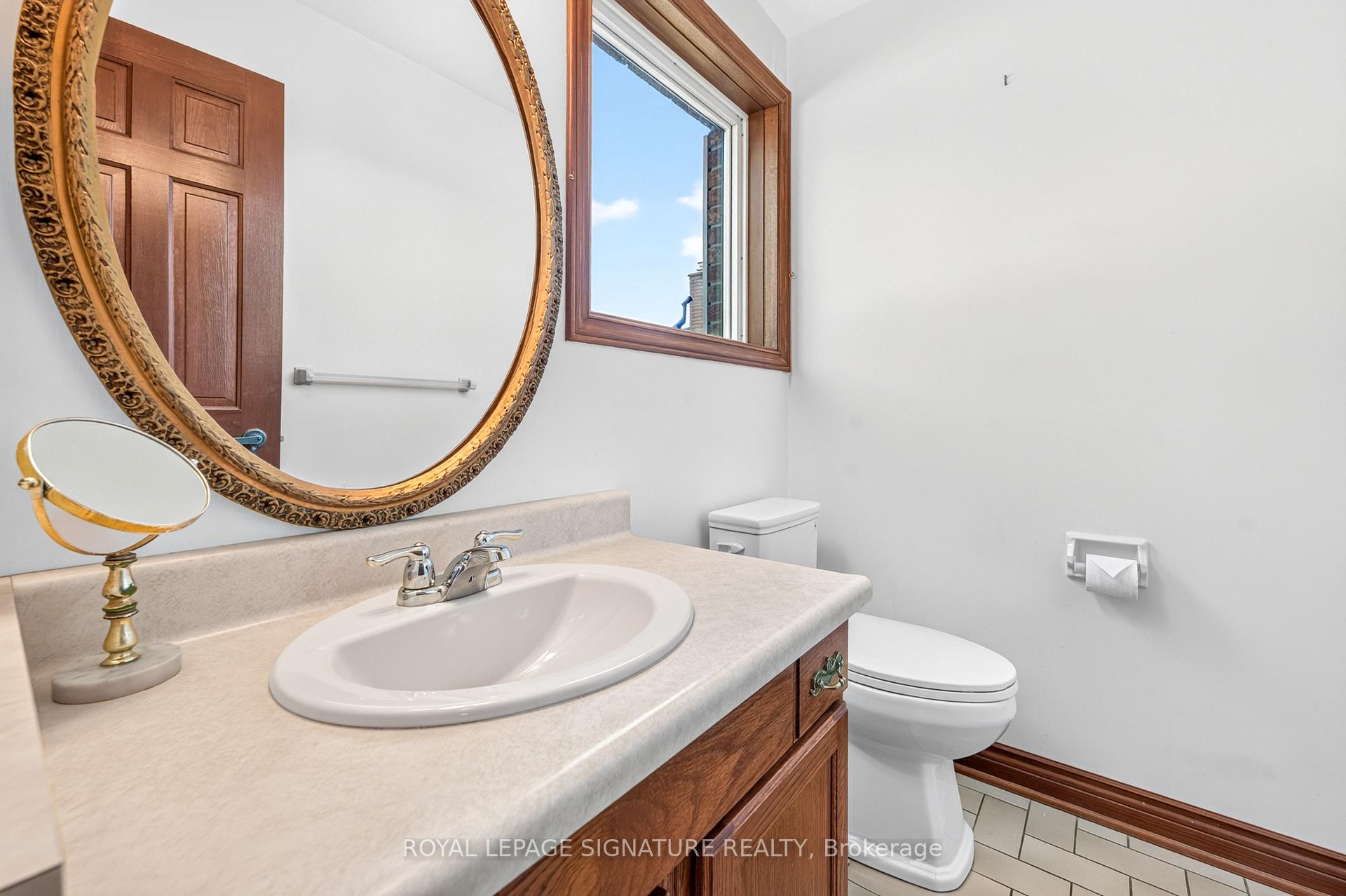 Photo 15 of 6065 Saint Anthony Crescent, Niagara Falls, Church's Lane — HOMEH