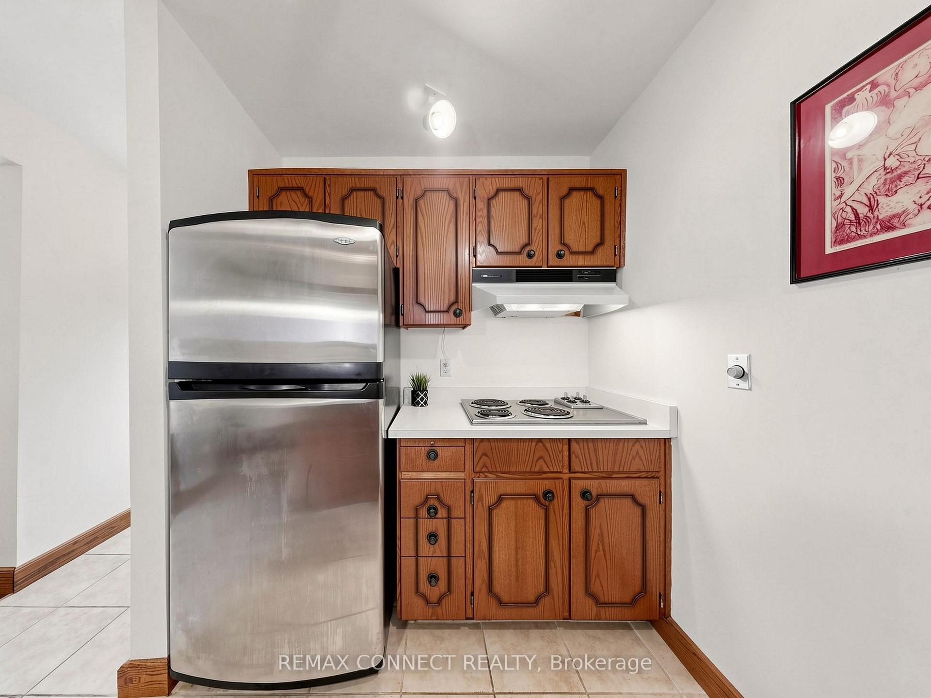 Photo 17 of 90 Sylvan Avenue, Scarborough, Scarborough Village — HOMEH