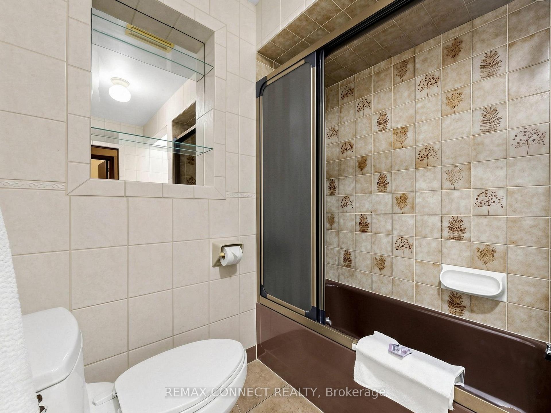 Photo 25 of 90 Sylvan Avenue, Scarborough, Scarborough Village — HOMEH