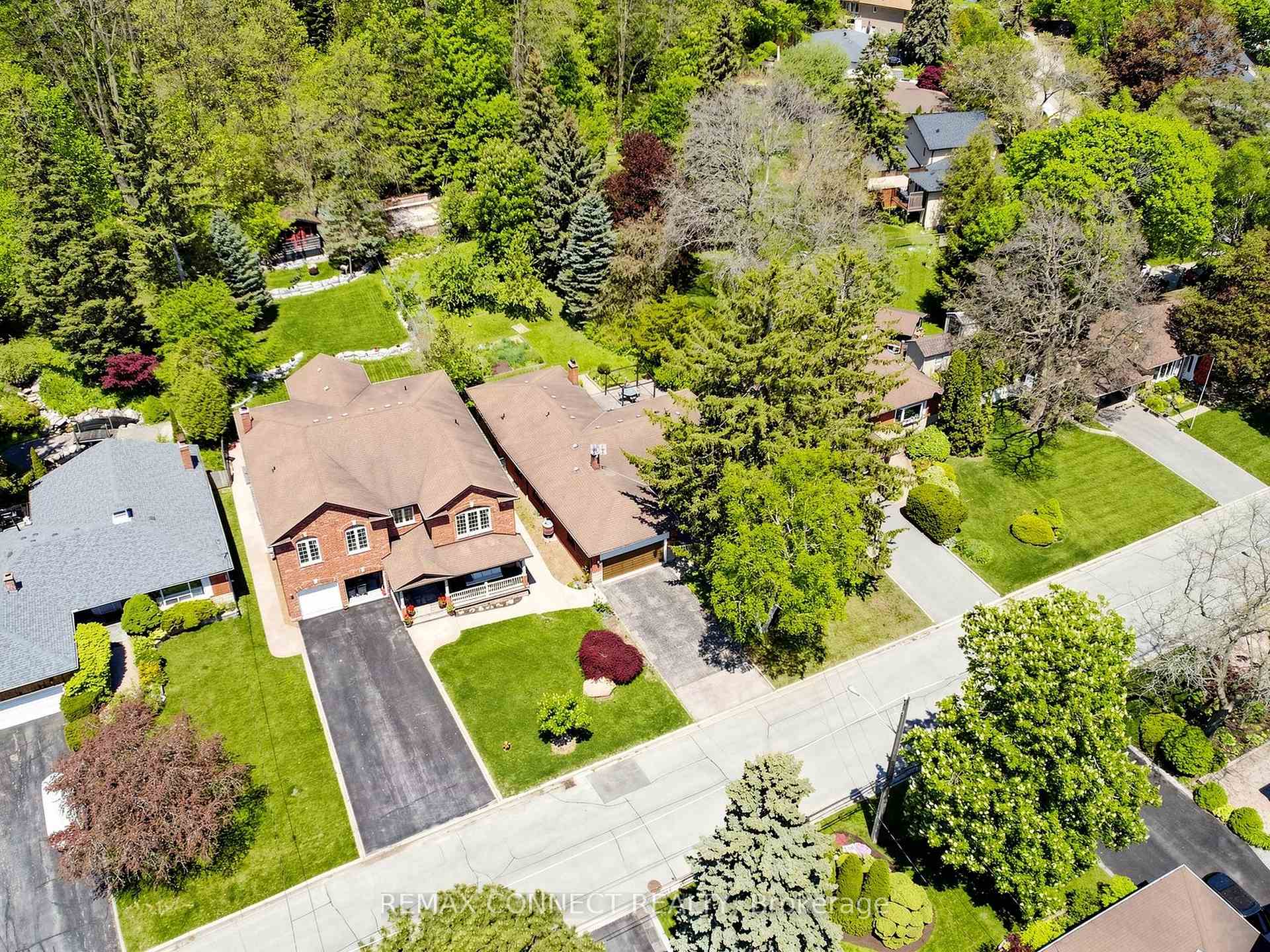 Photo 42 of 90 Sylvan Avenue, Scarborough, Scarborough Village — HOMEH